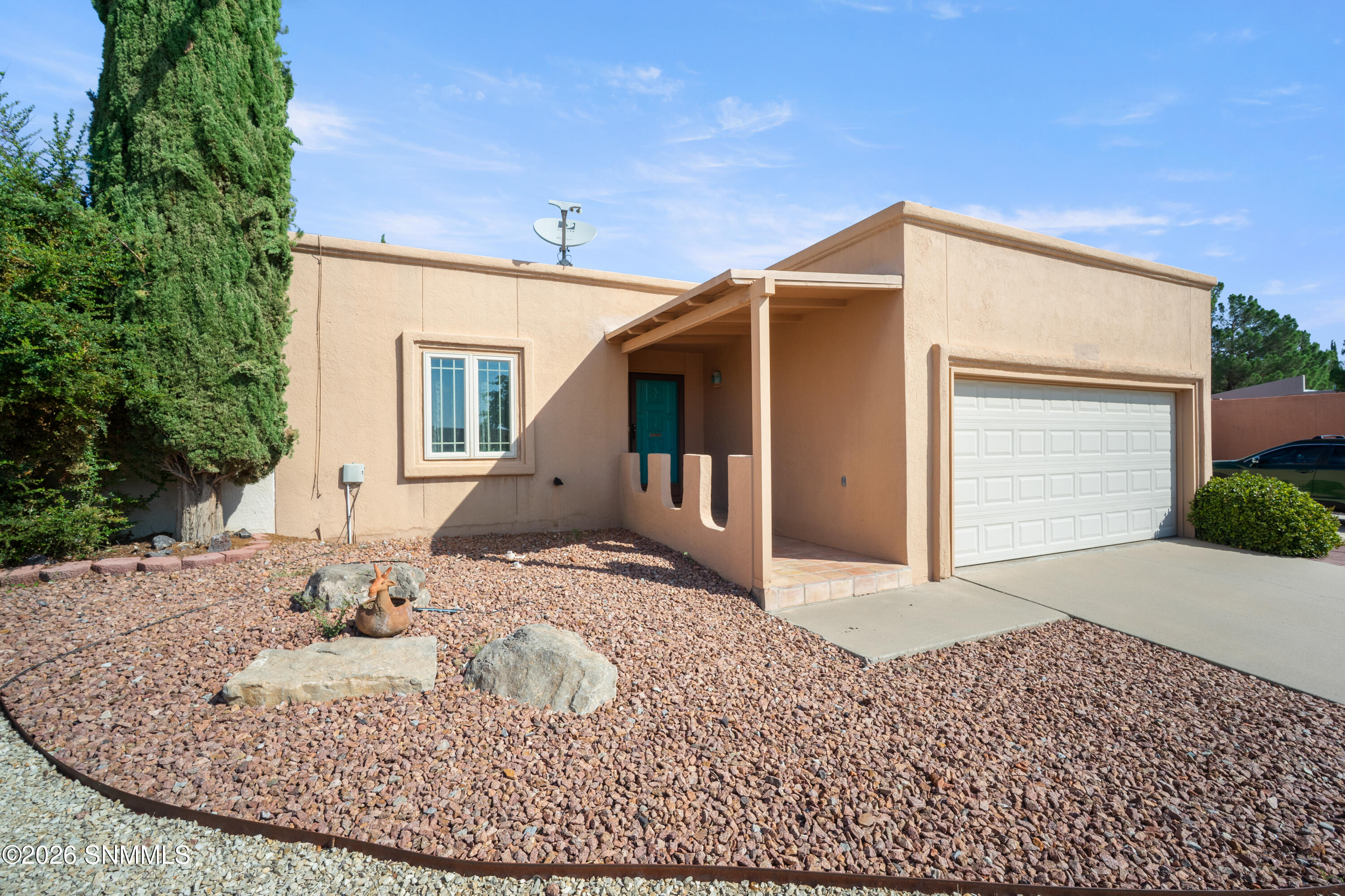 3135 Executive Hills Road Property Photo 2