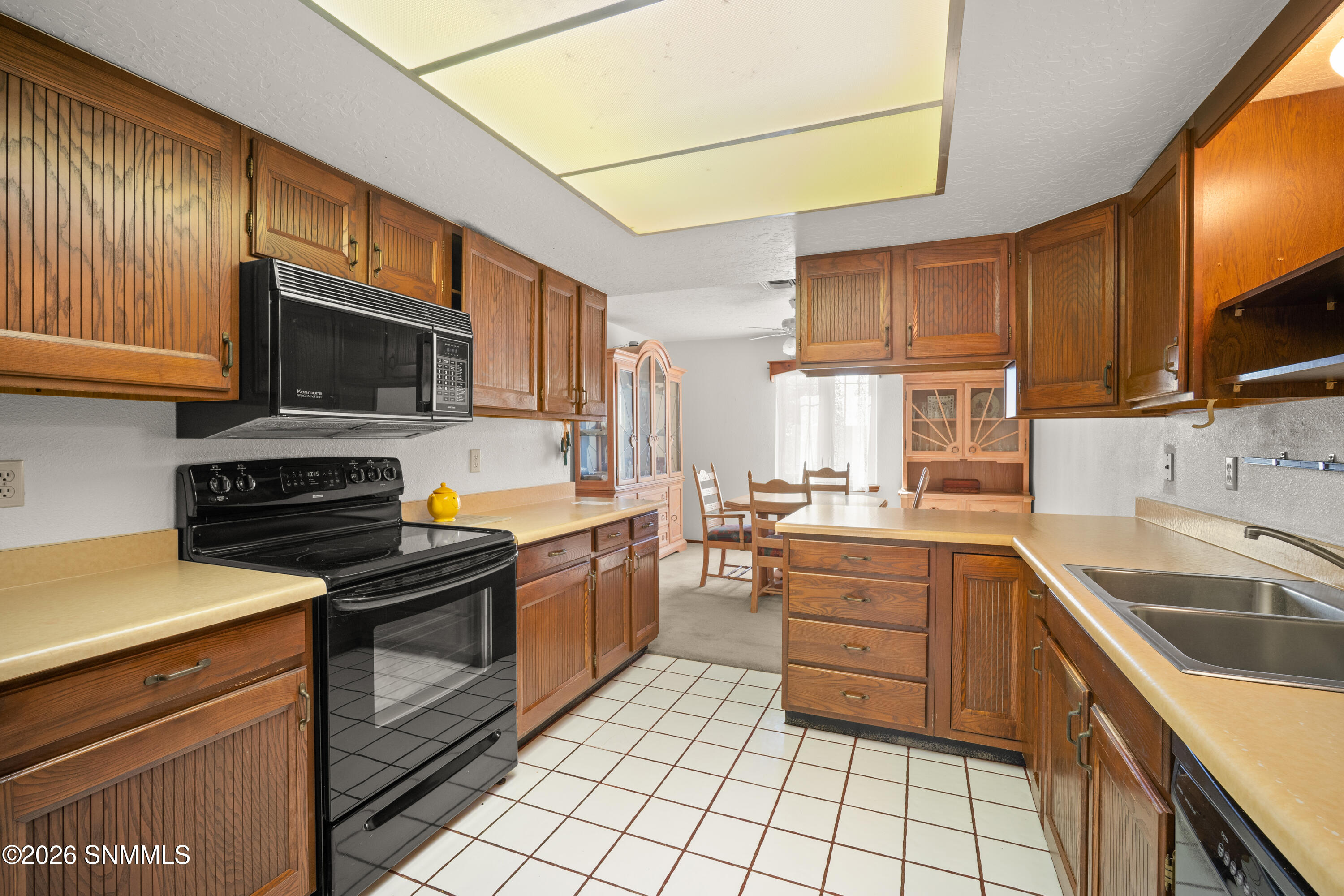 3135 Executive Hills Road Property Photo 6