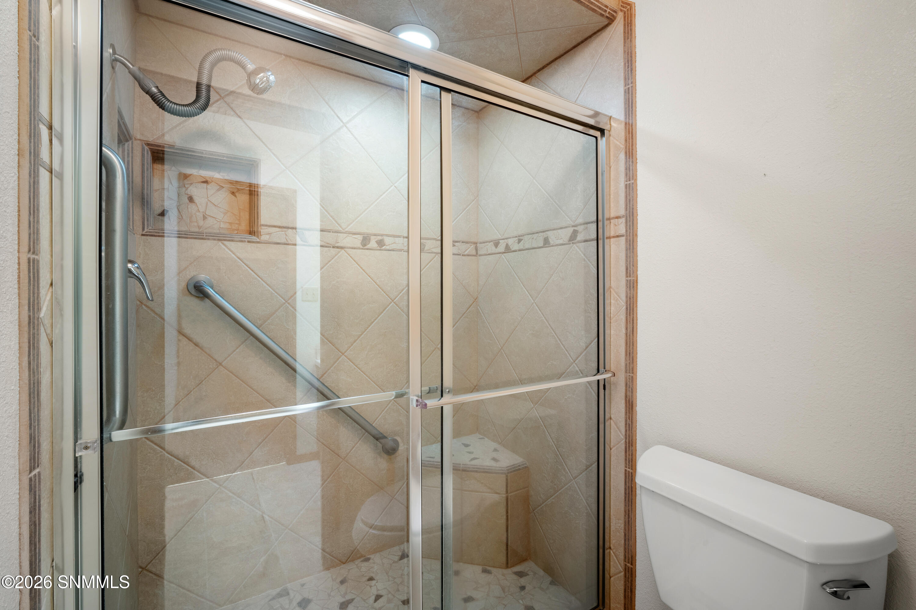 3135 Executive Hills Road Property Photo 23