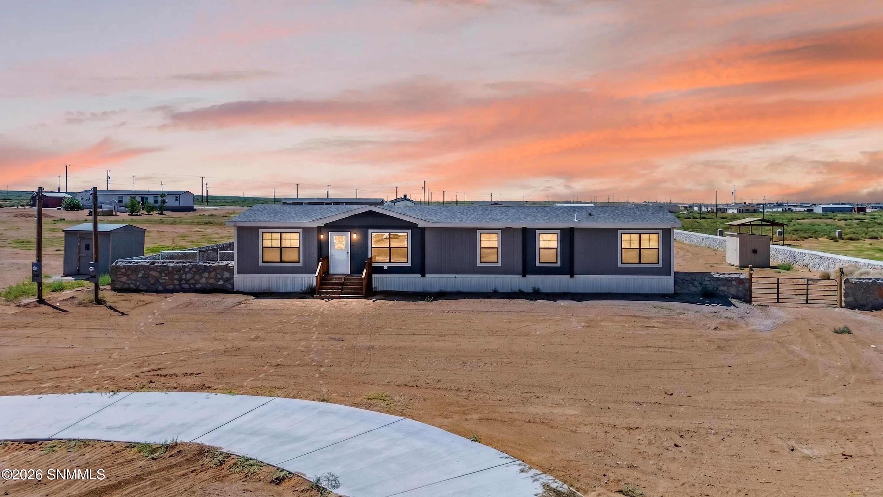 1428 Syrian Desert Drive Property Photo 1