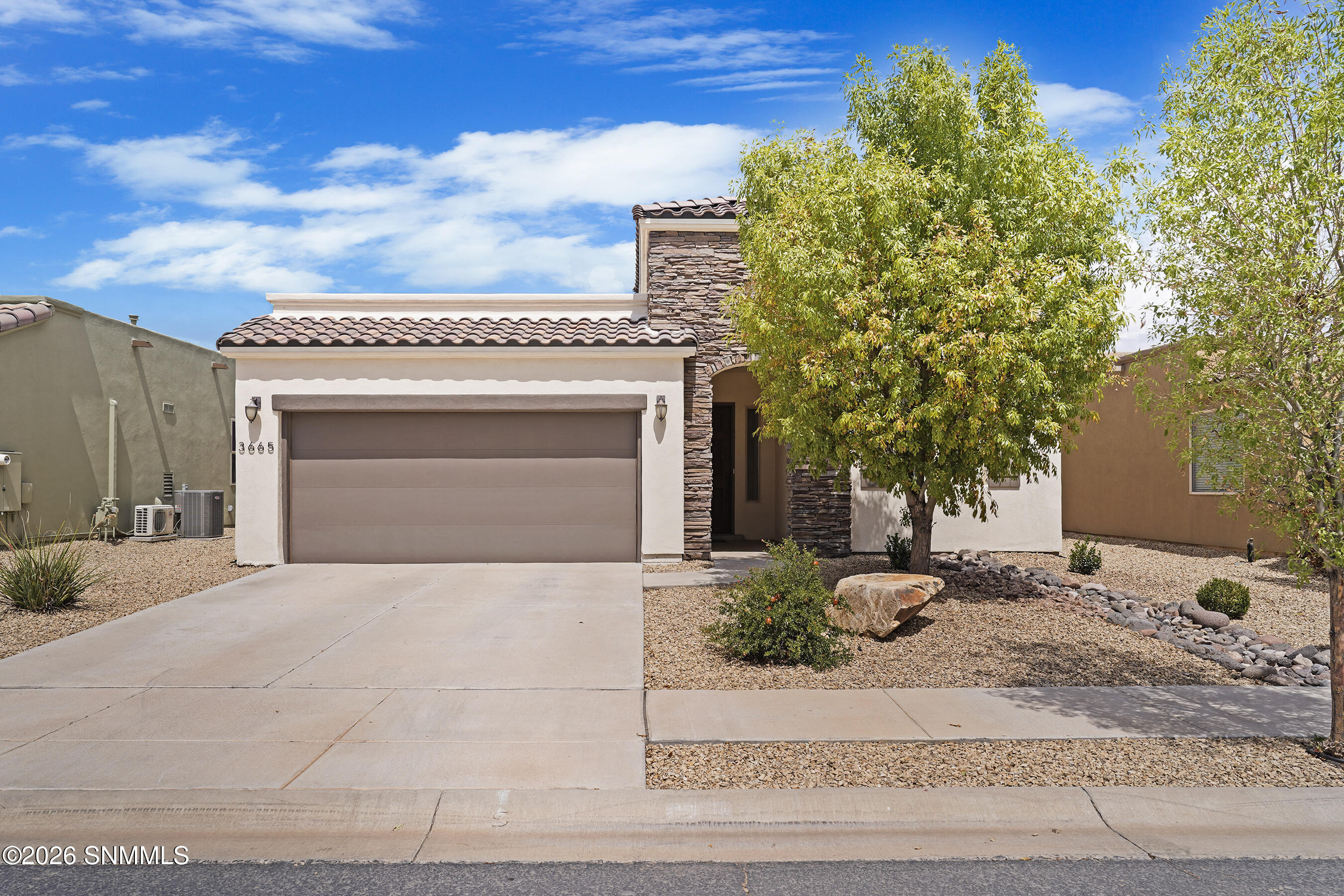 3665 Balboa Court Property Photo 3