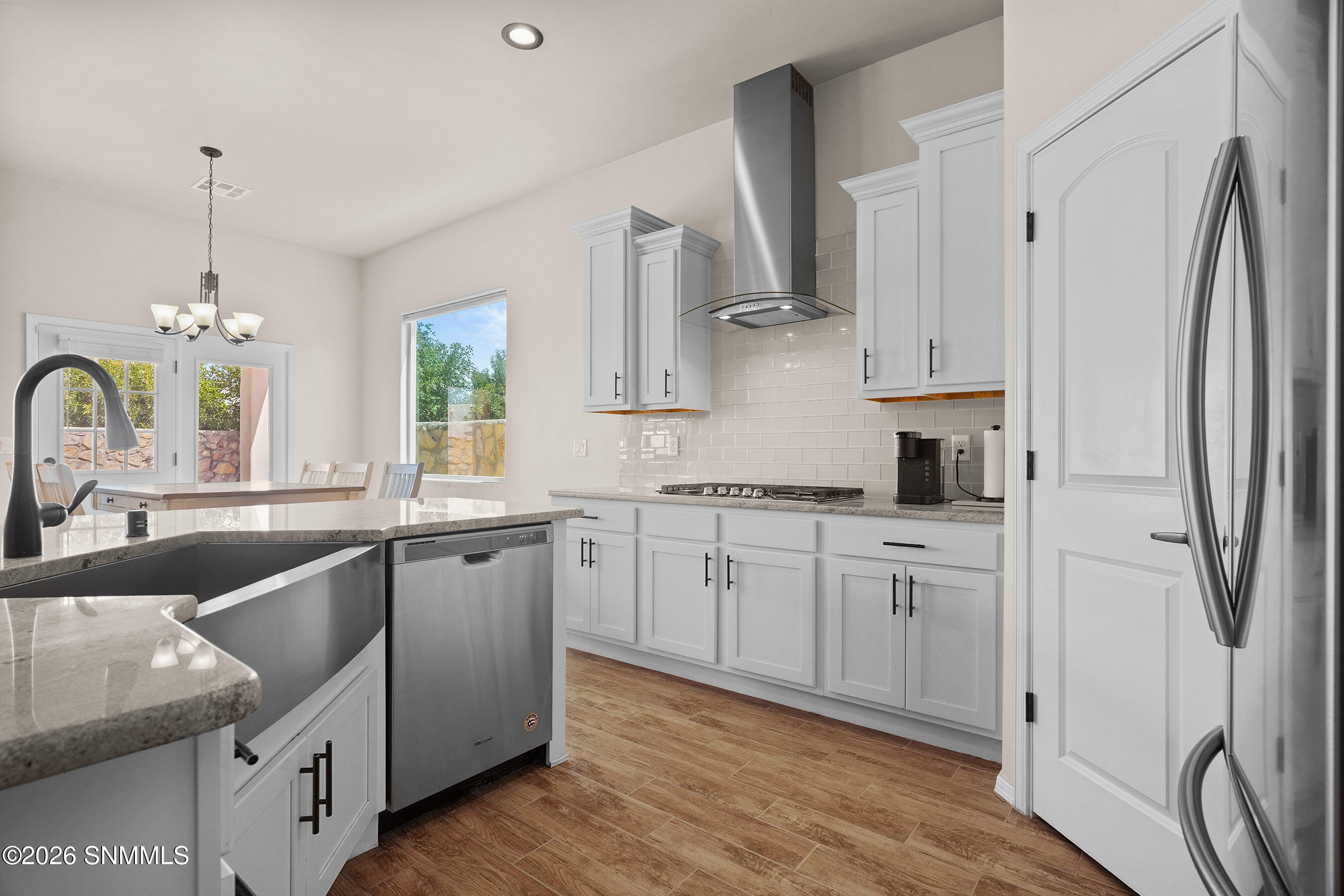 3665 Balboa Court Property Photo 11