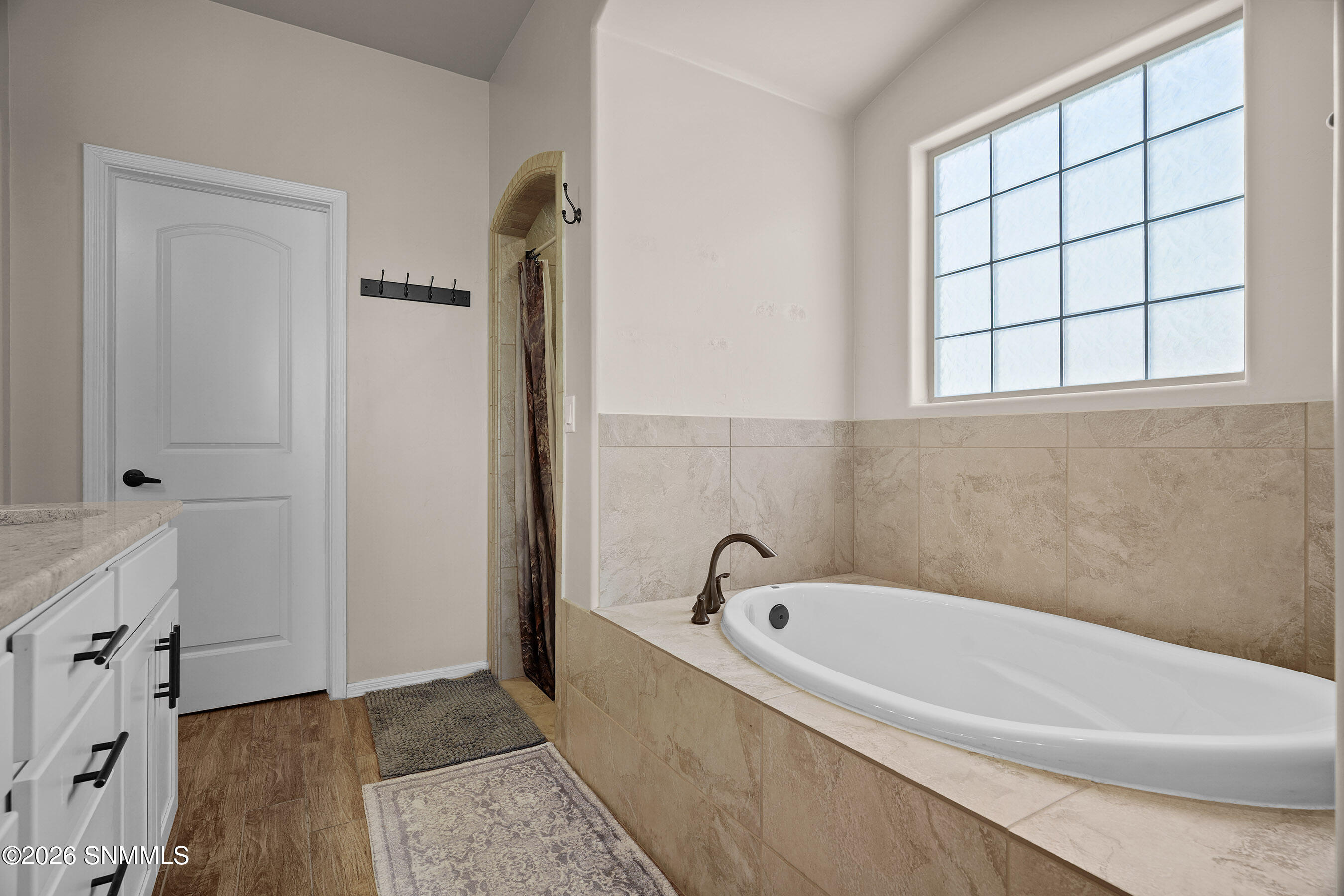 3665 Balboa Court Property Photo 17