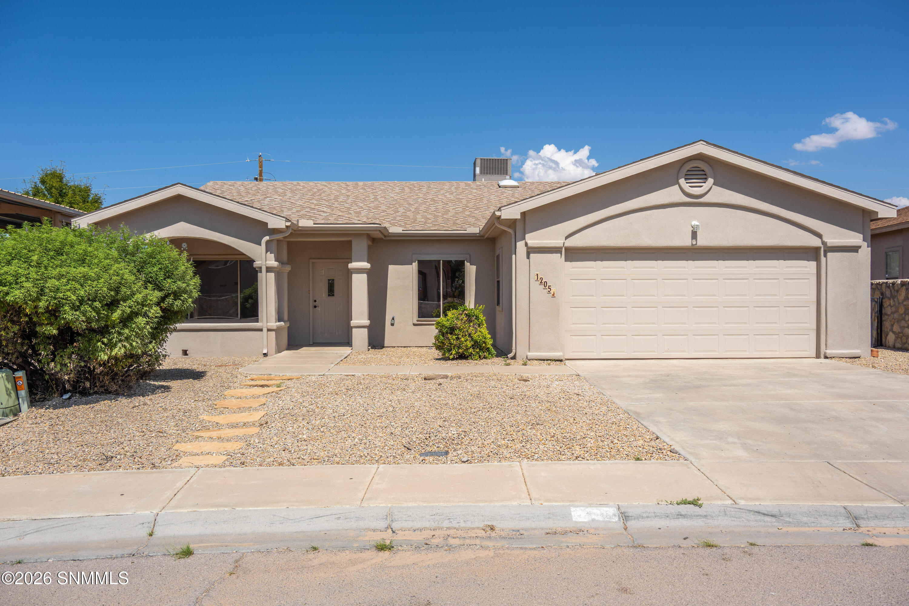1205 Osage Court Property Photo 1