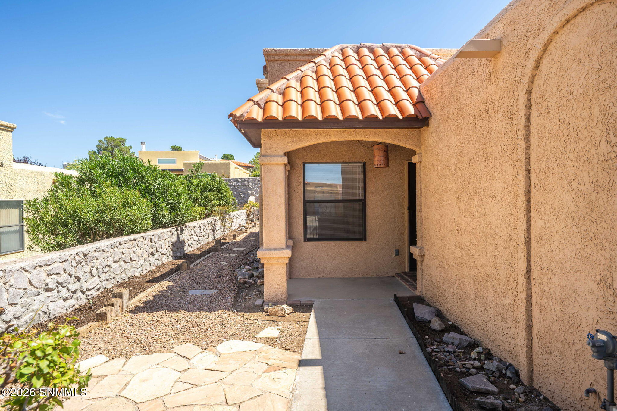 2052 Pinecone Way Property Photo 3