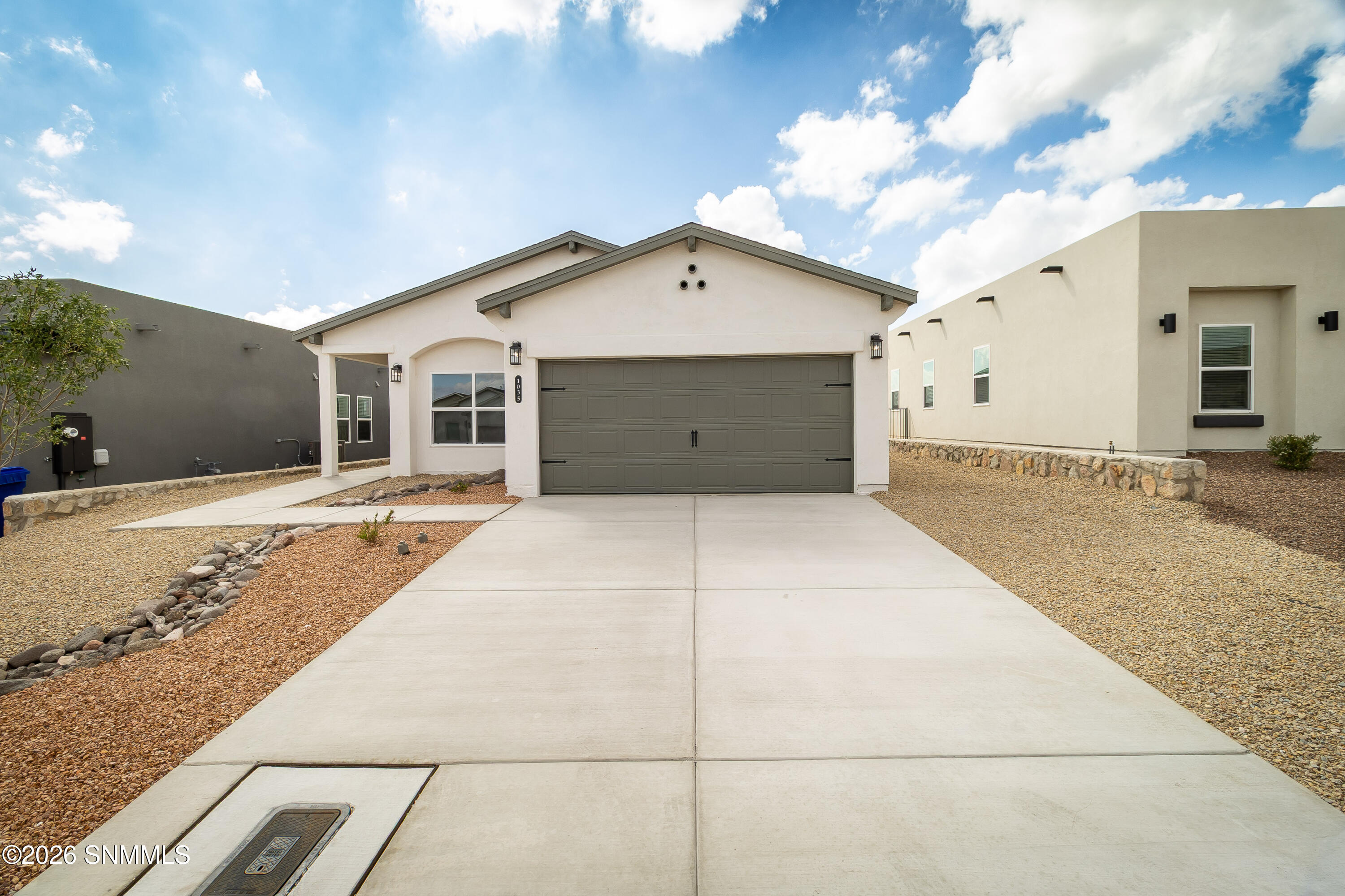 1035 Noria Court Property Photo 6