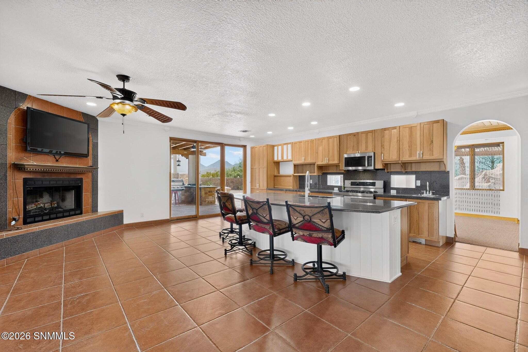 21998 Se Homestead Road Property Photo 8