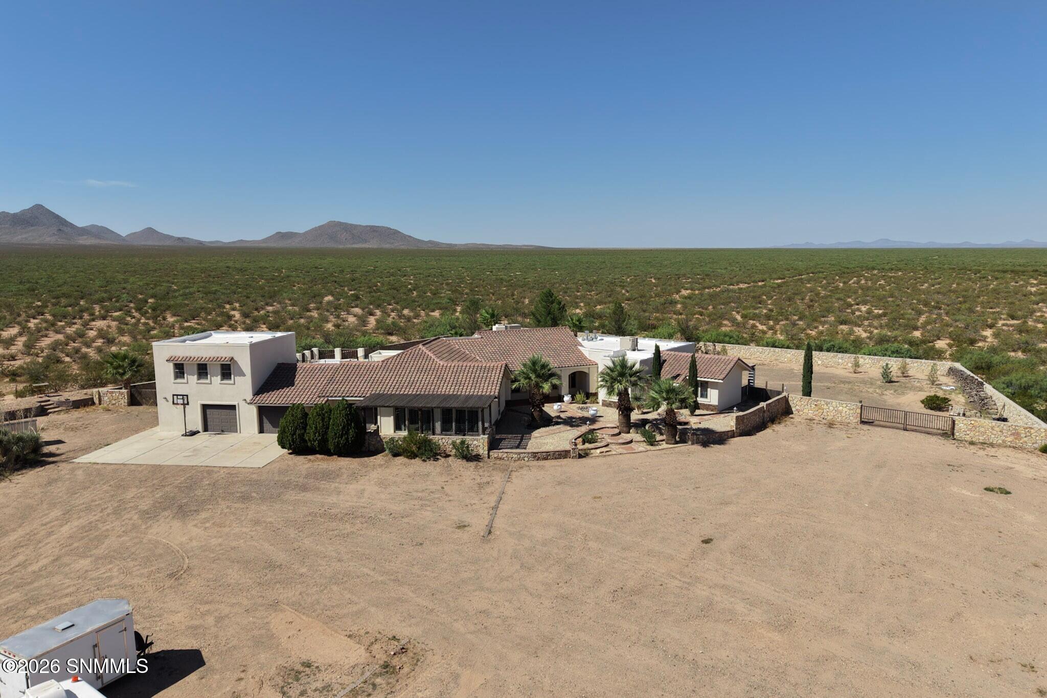 21998 Se Homestead Road Property Photo 52