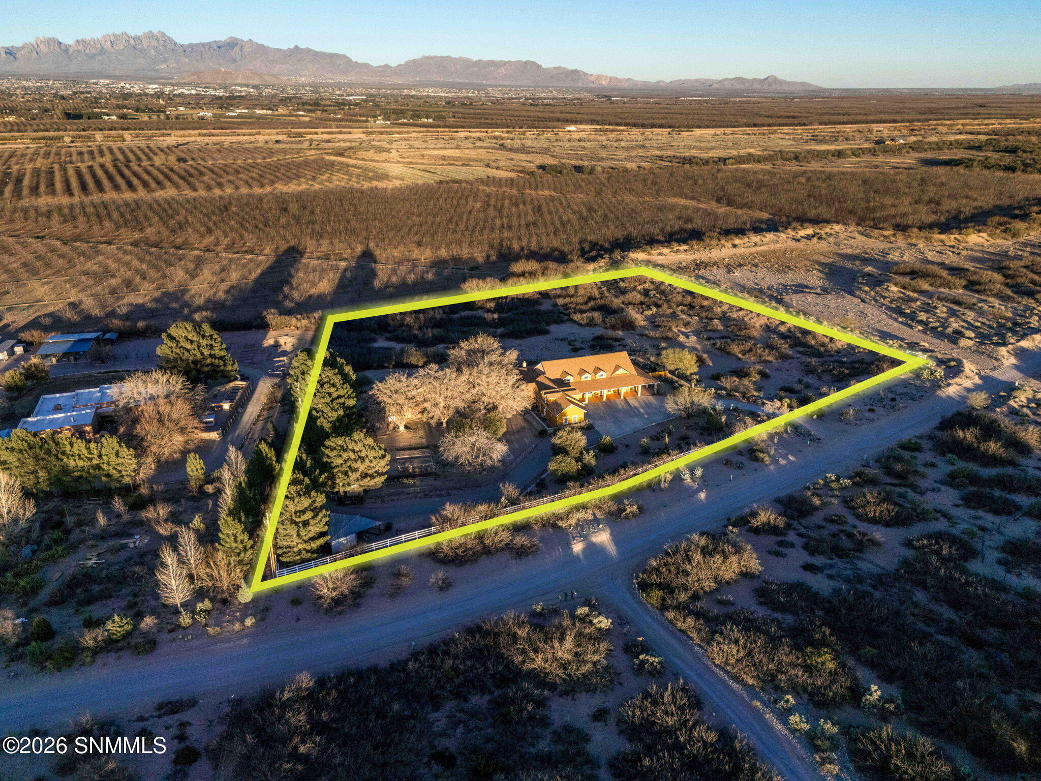 2561 Mesilla Hills Drive Property Photo 4
