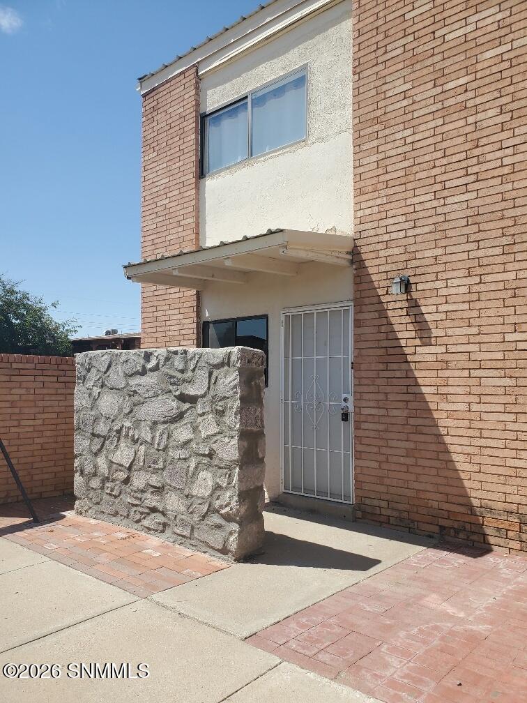 1401 Alamo Street A