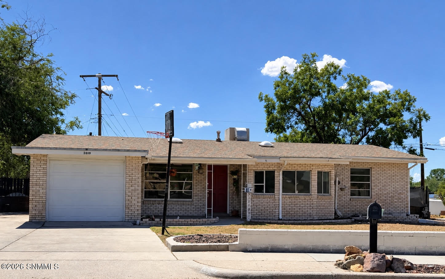 2010 Garrison Road Property Photo 1