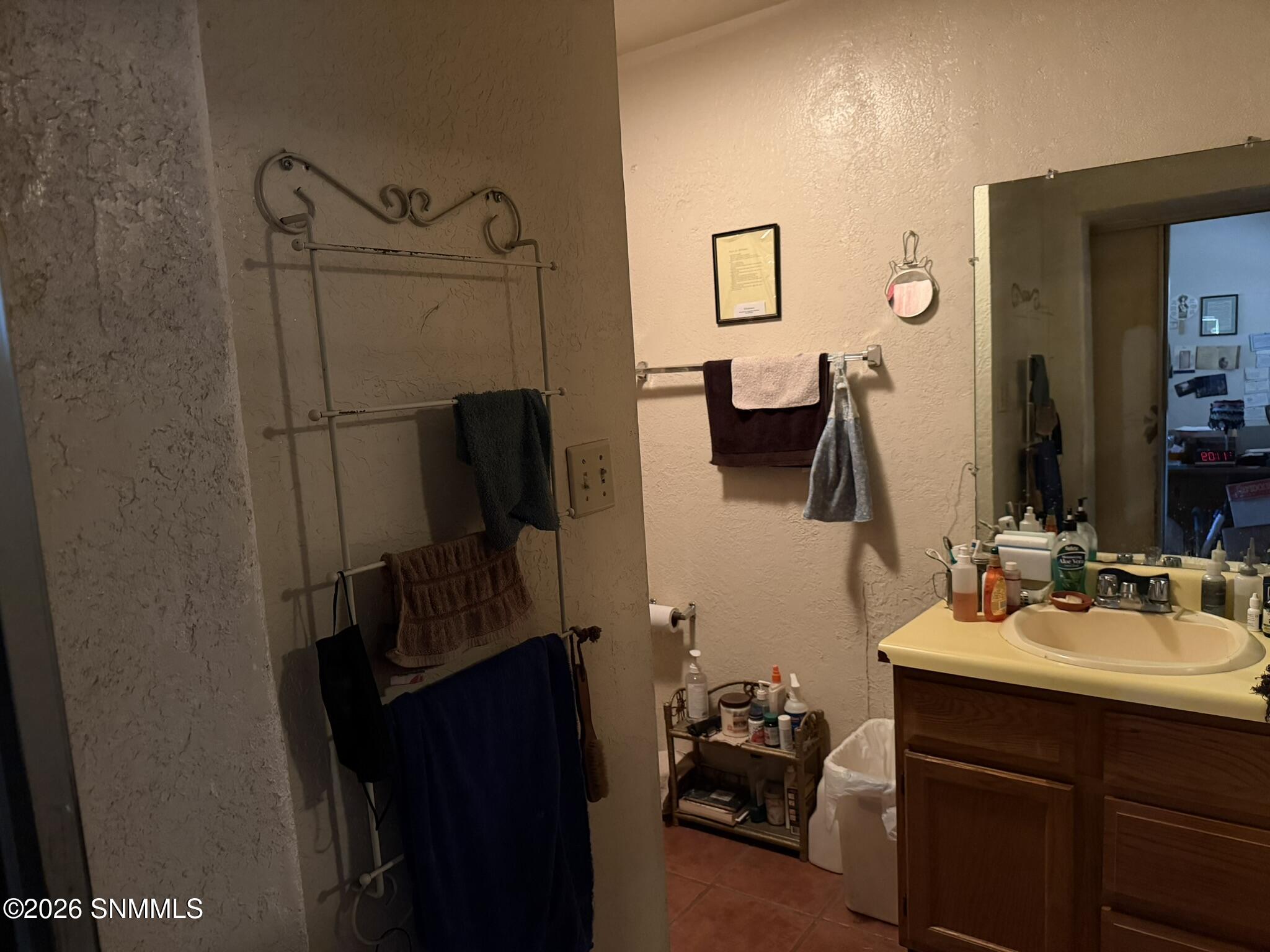 3109 Oak Street Property Photo 8