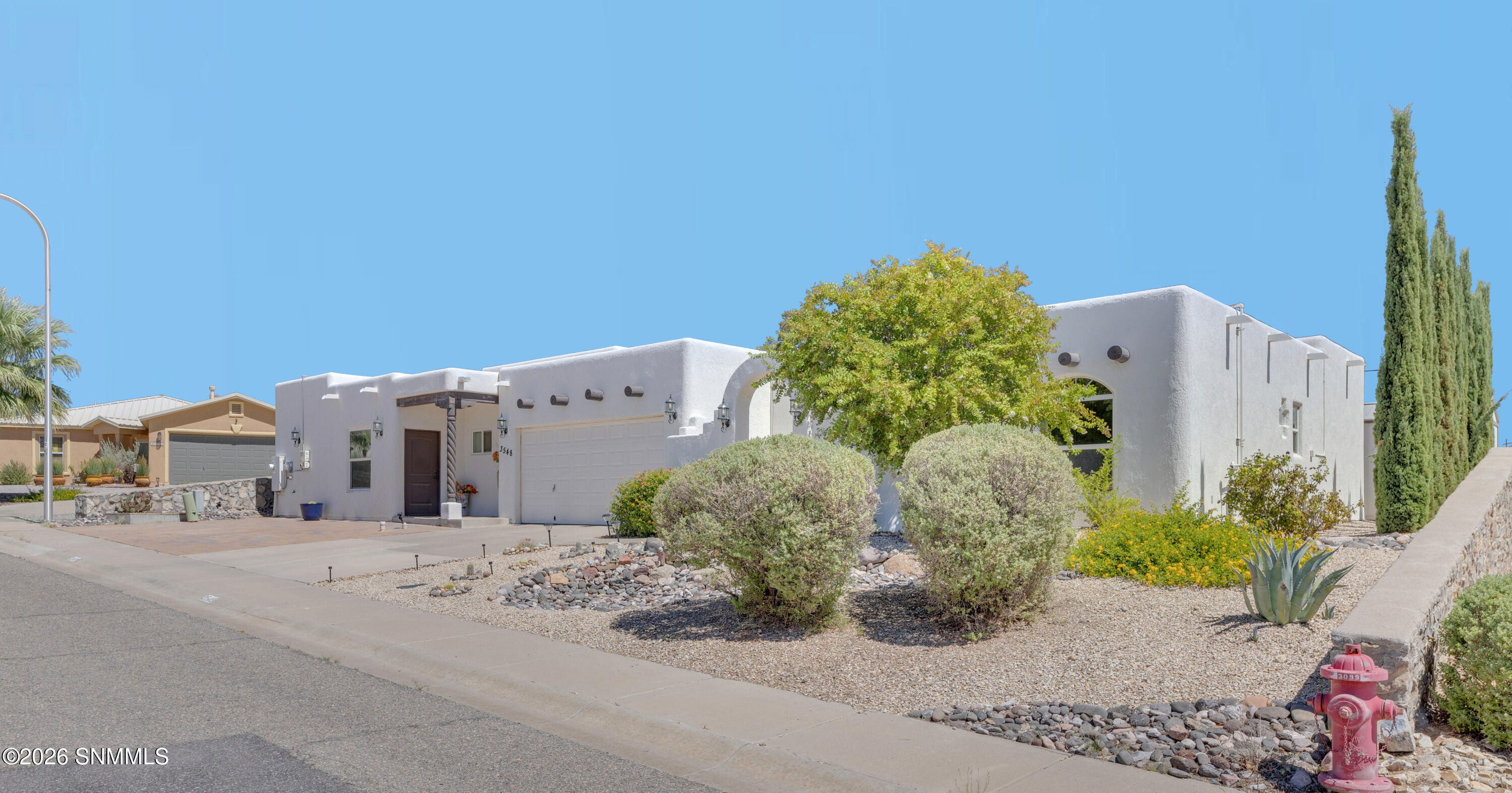 3548 Roma Drive Property Photo 4