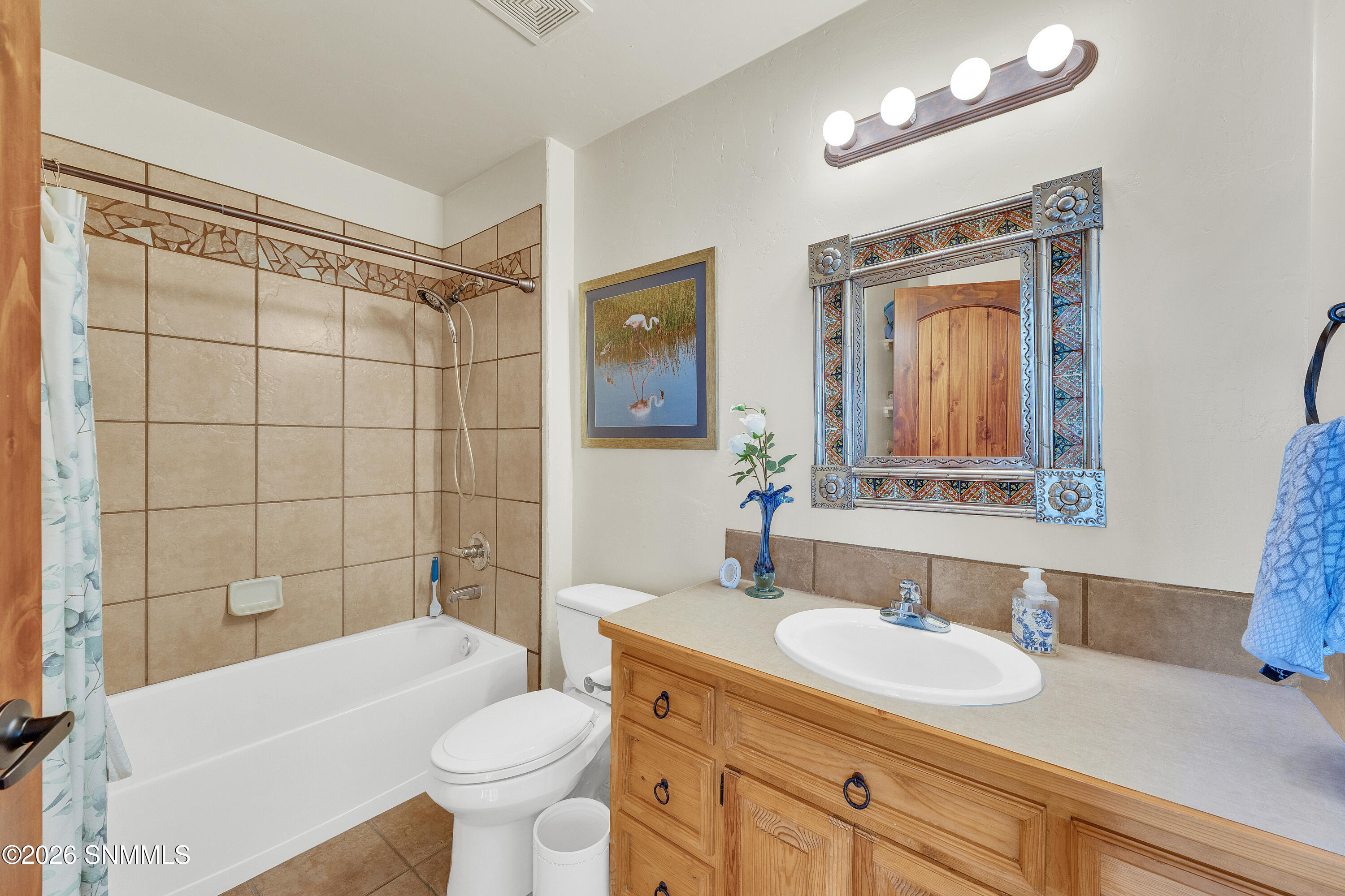 3548 Roma Drive Property Photo 12