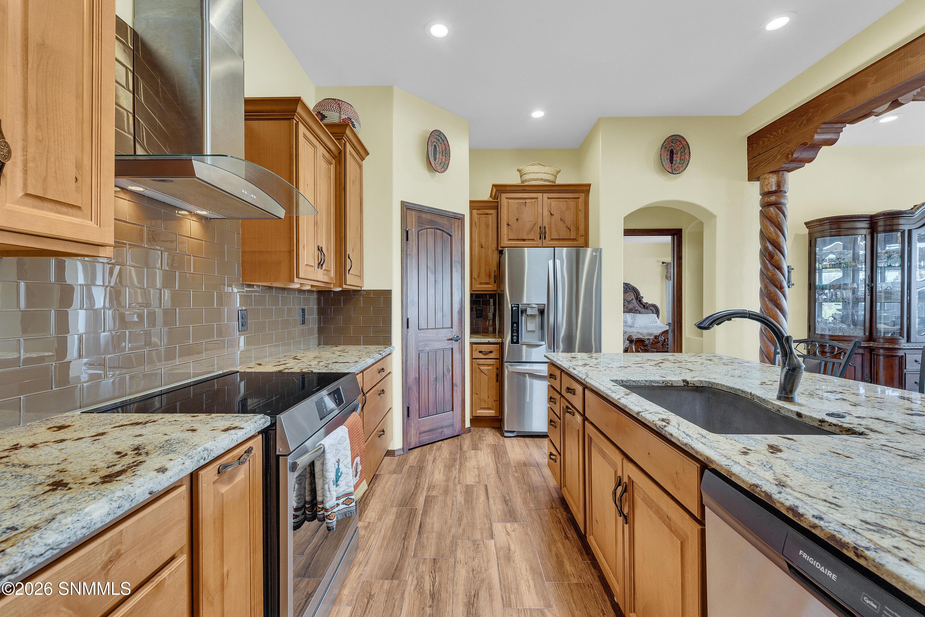 3548 Roma Drive Property Photo 44