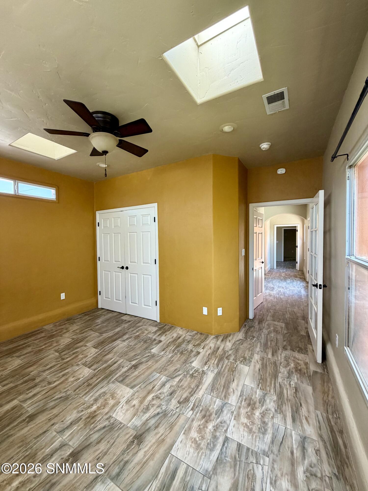 955 S Melendres Street Property Photo 25