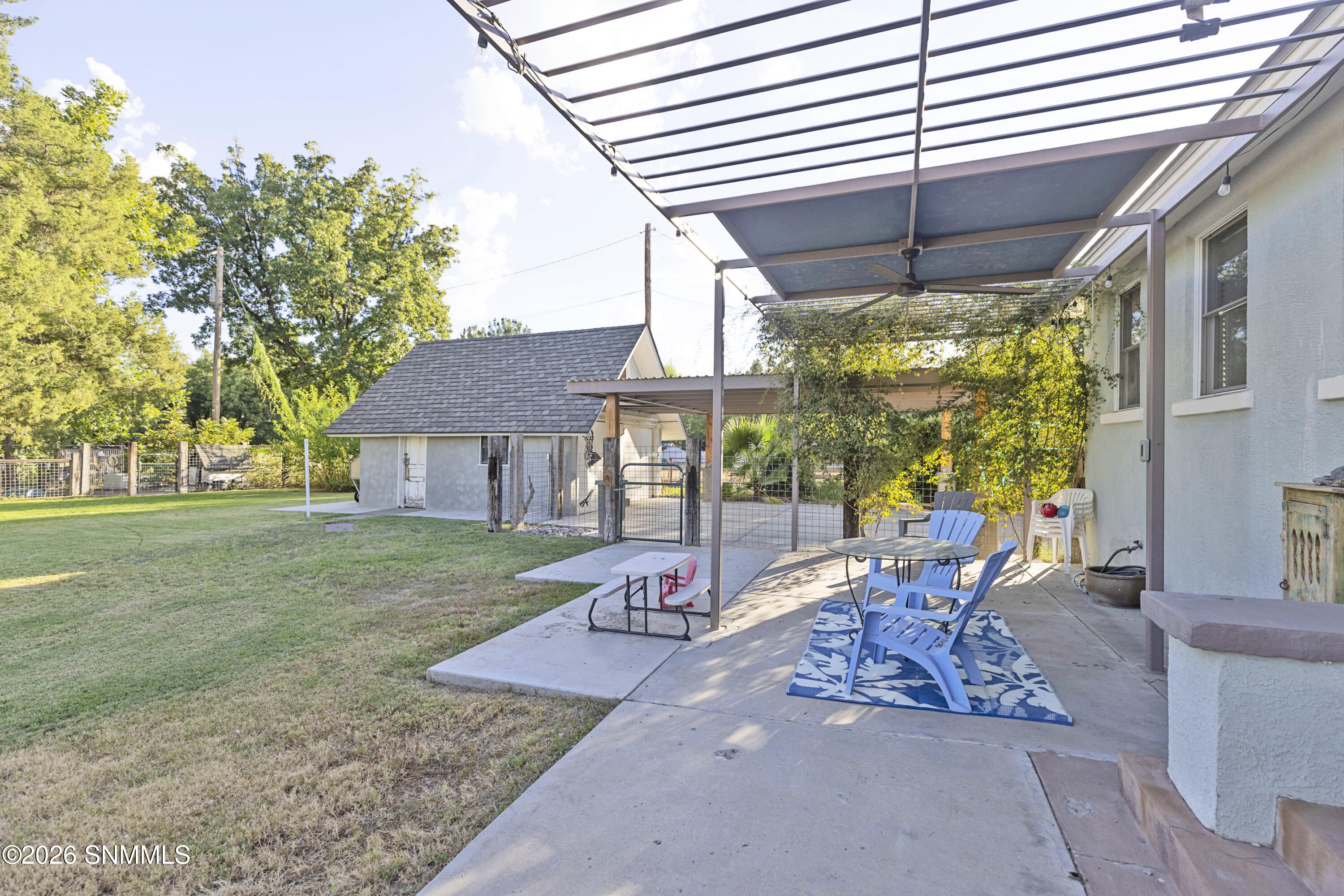 419 W College Avenue Property Photo 46