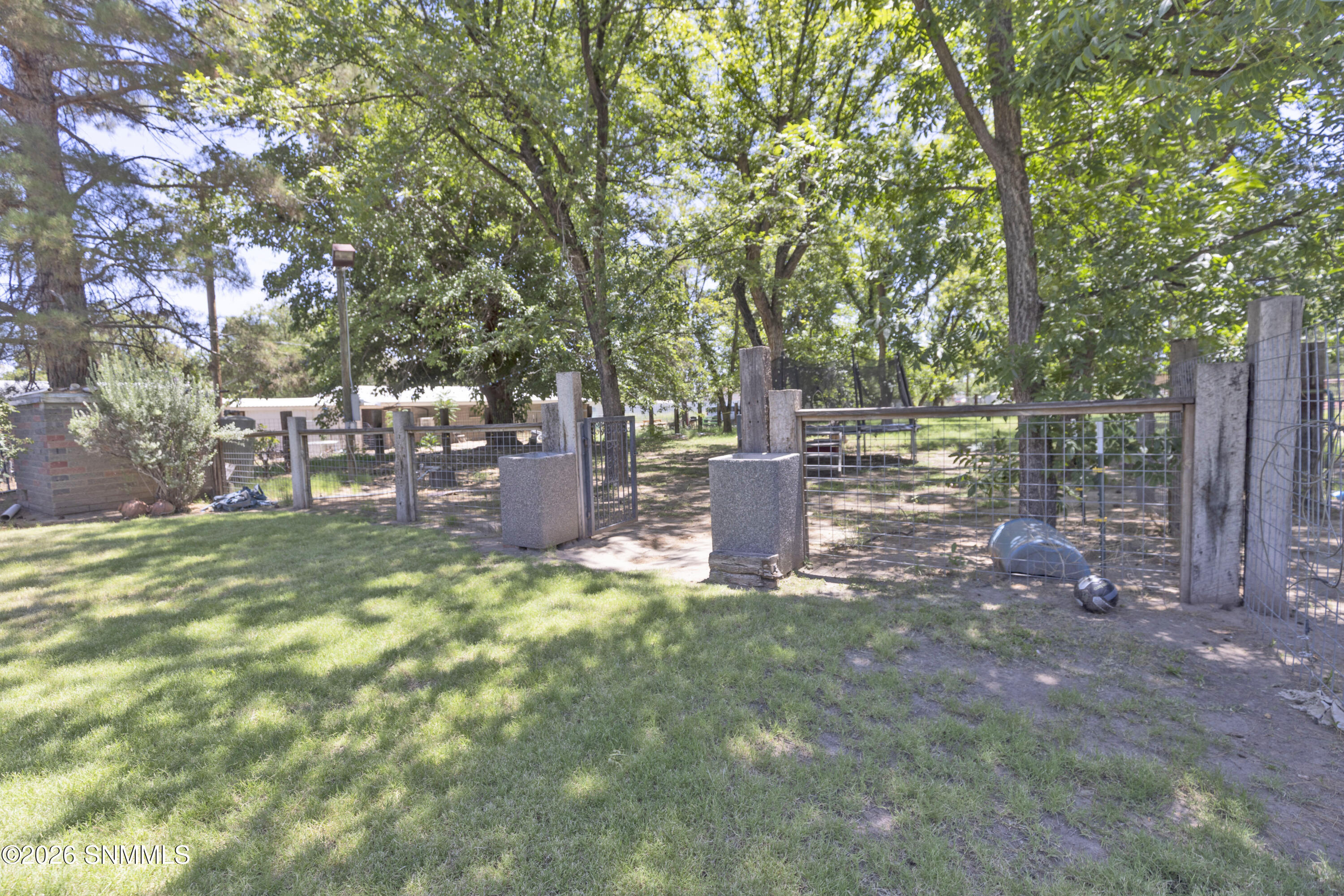 419 W College Avenue Property Photo 48