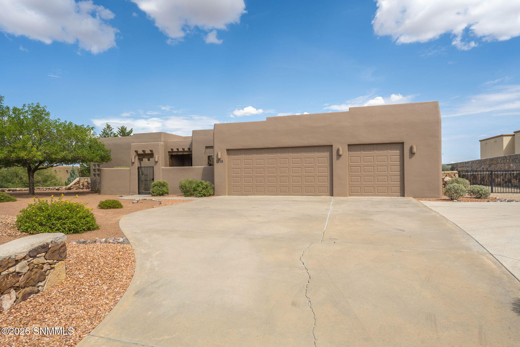 1218 Idyll Court Property Photo 1
