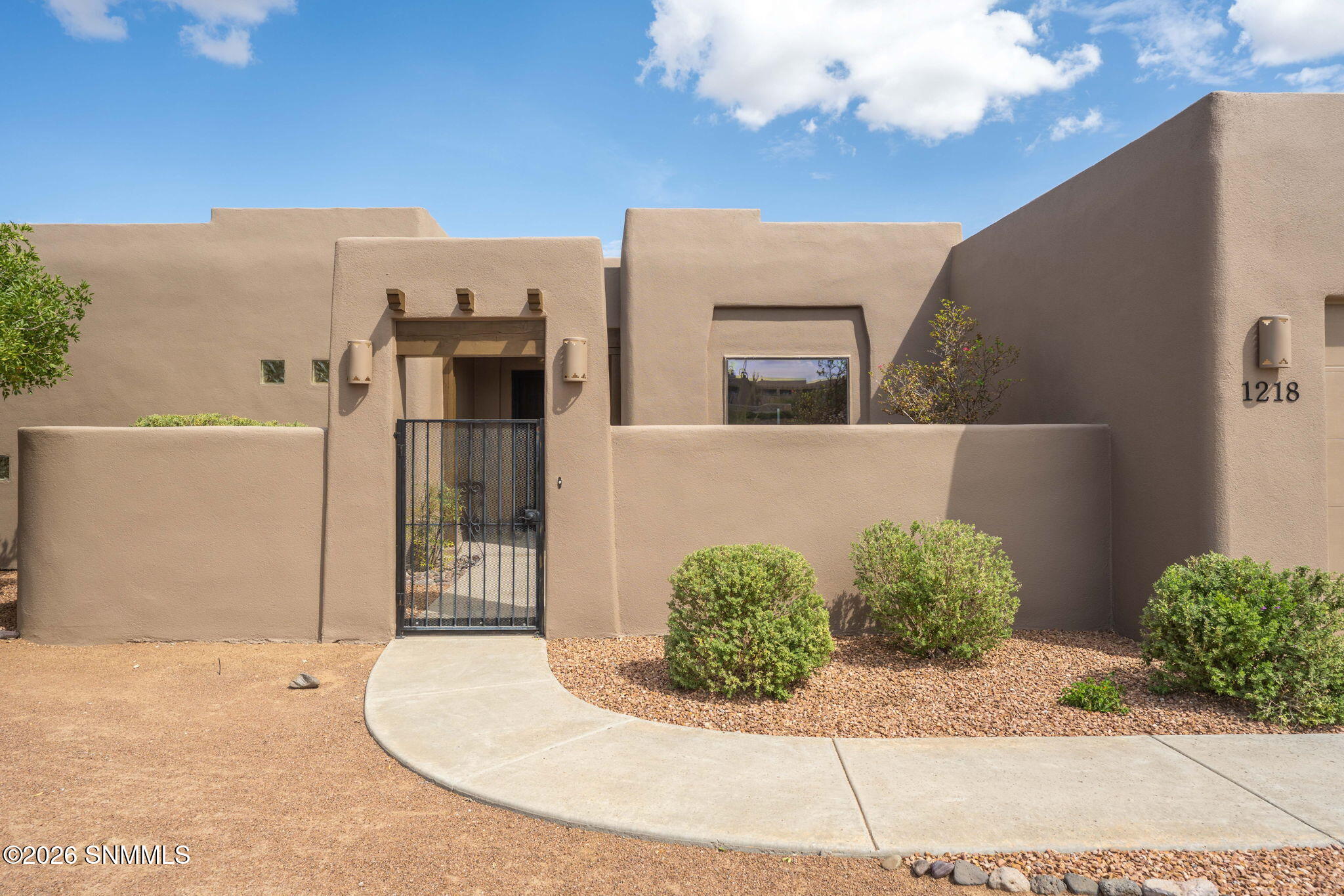 1218 Idyll Court Property Photo 3