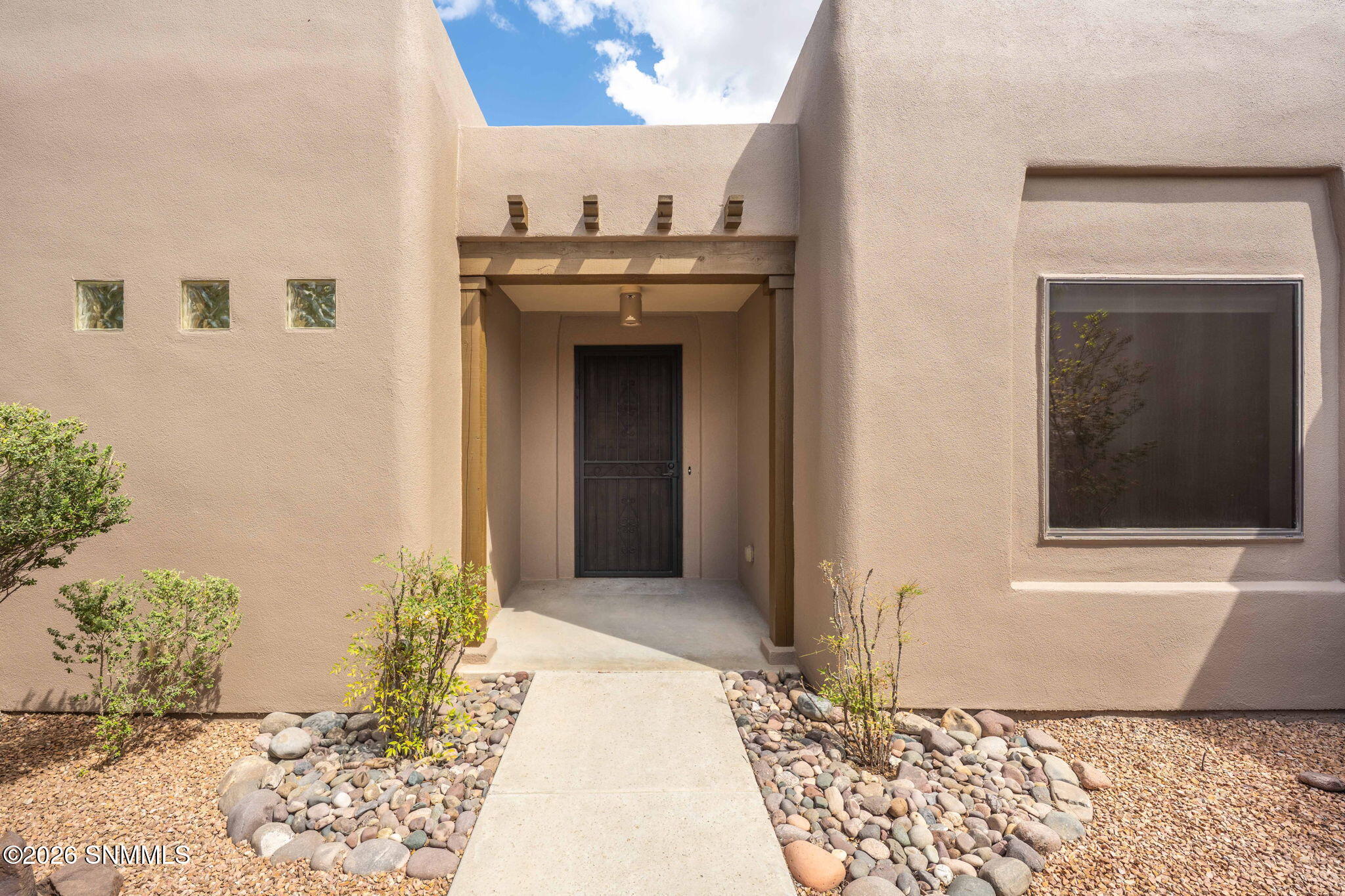1218 Idyll Court Property Photo 5