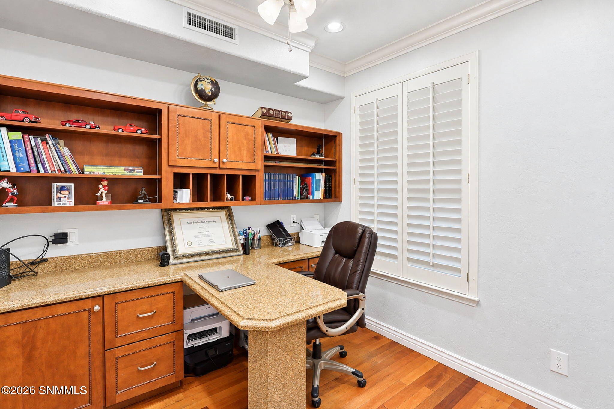 115 Crested Peak Court Property Photo 41