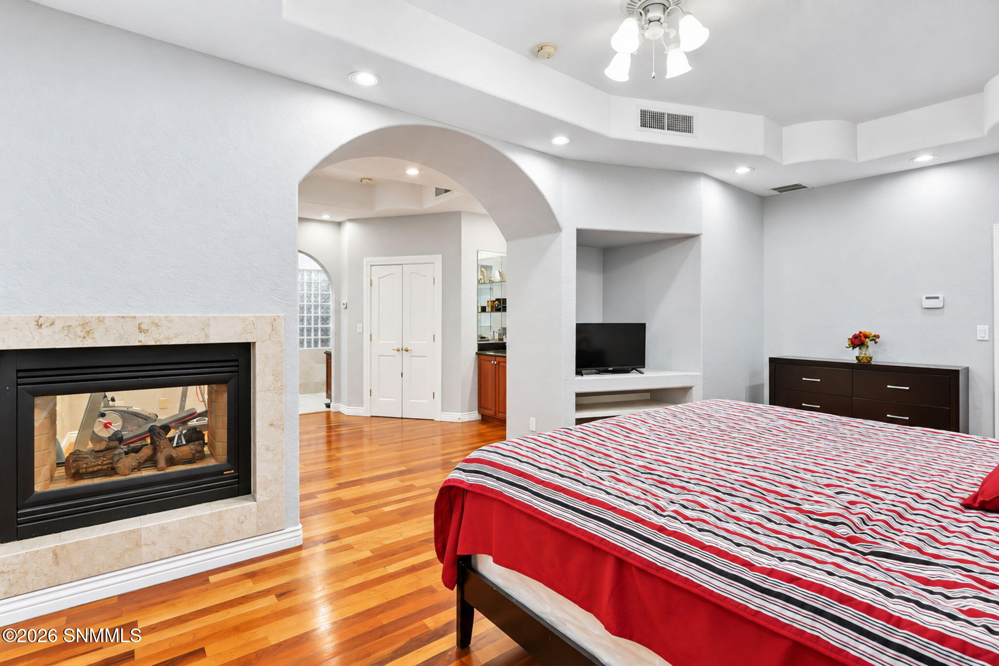 115 Crested Peak Court Property Photo 43