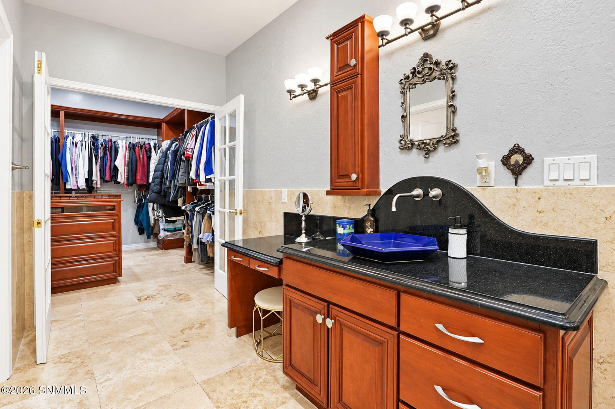 115 Crested Peak Court Property Photo 51
