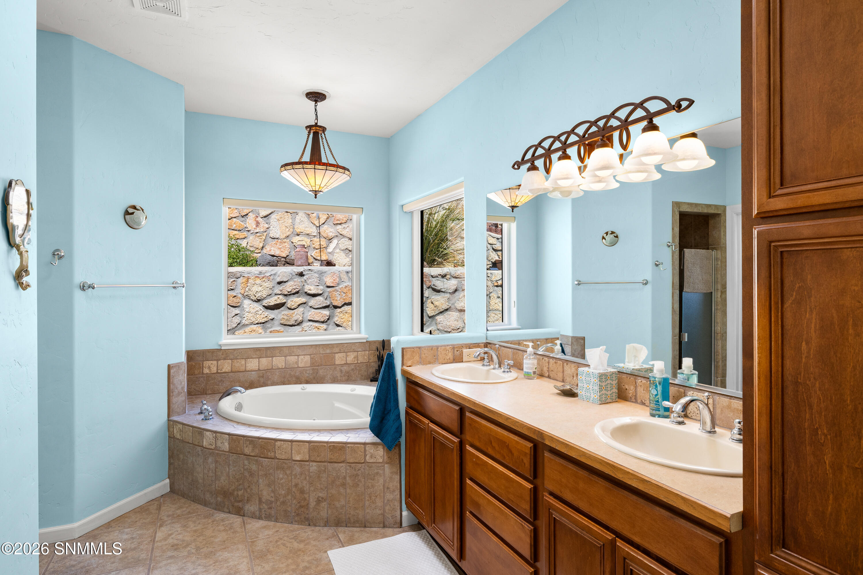 3803 Grand Teton Way Property Photo 17