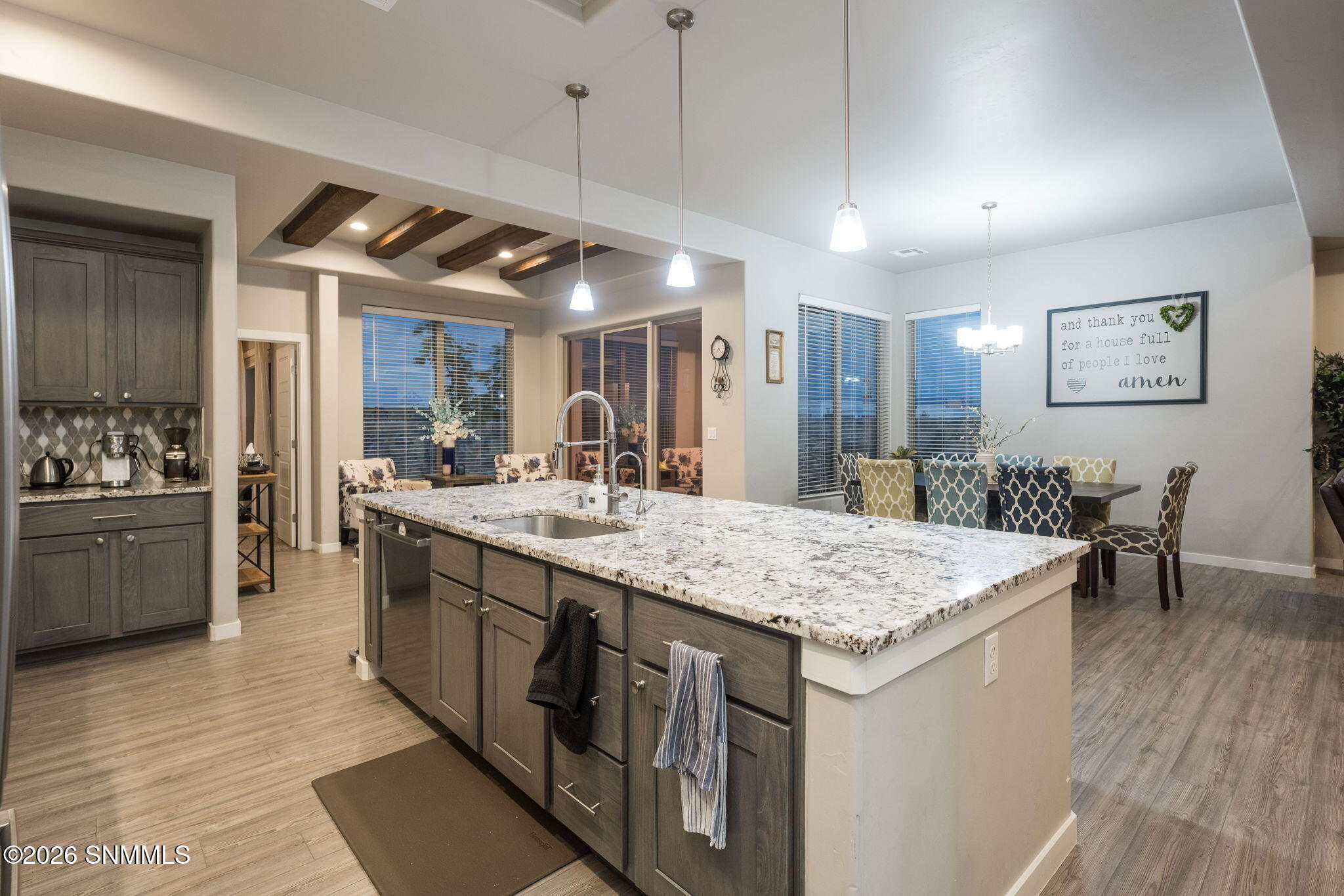 3749 Santa Clarita Avenue Property Photo 15