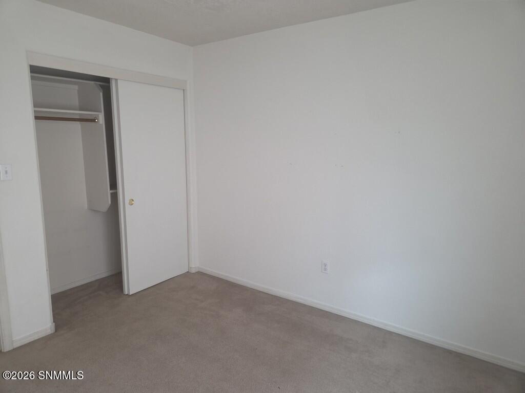 2114 Windsor Place Property Photo 20