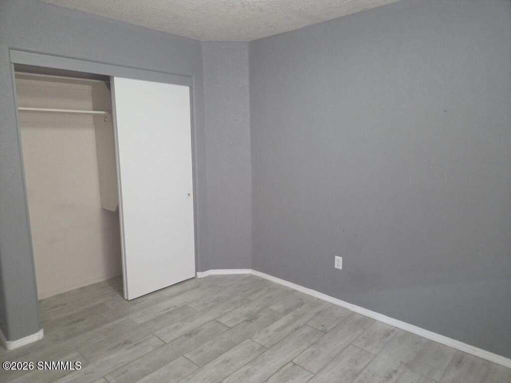 2114 Windsor Place Property Photo 25