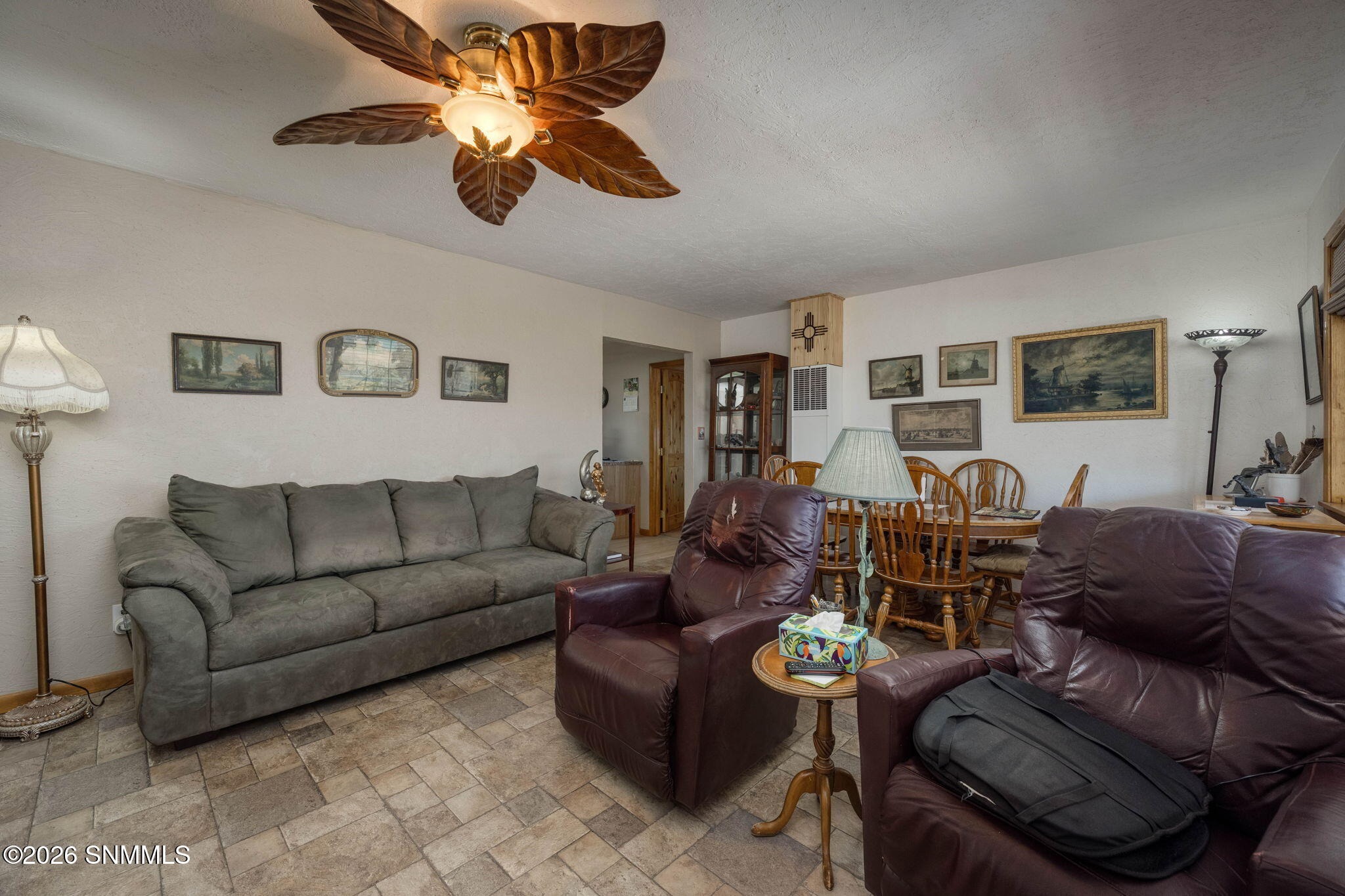 5835 Reposo Road Property Photo 10