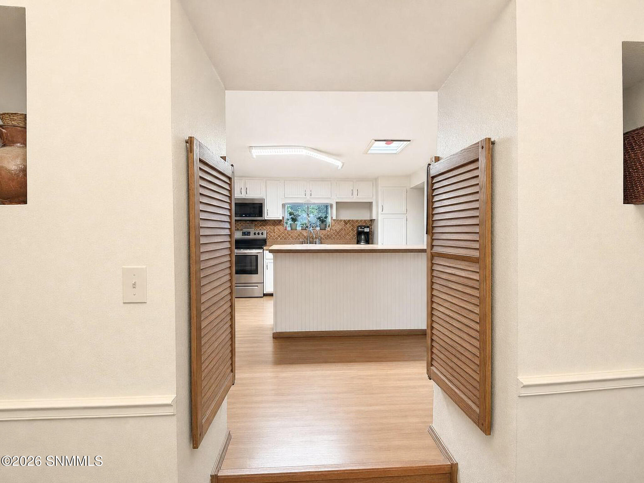 1221 W Canal Road Property Photo 21