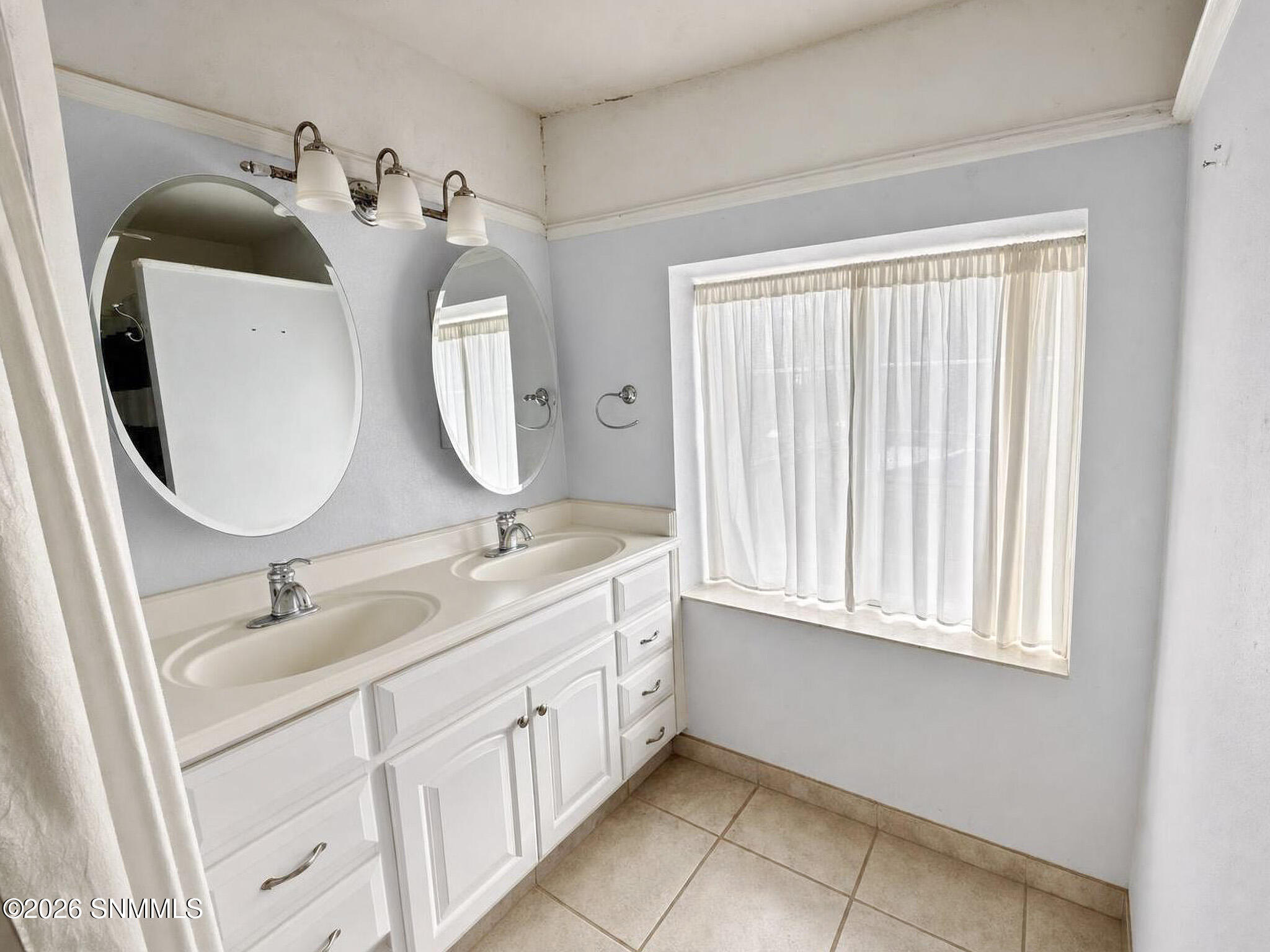 1221 W Canal Road Property Photo 31