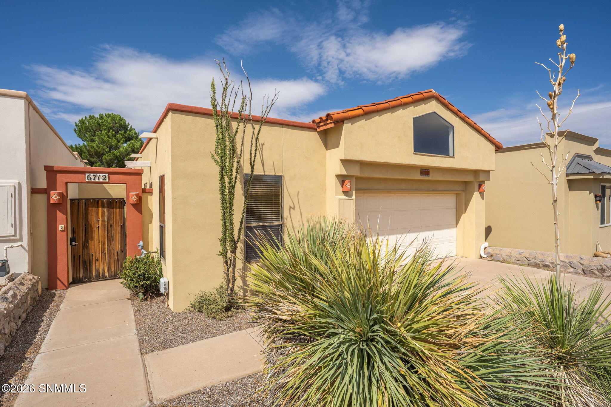 6712 Camino Blanco Property Photo 1