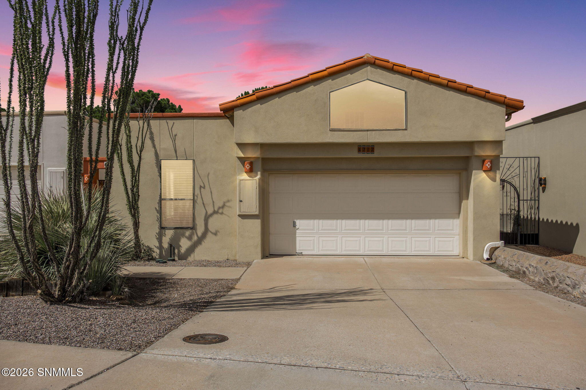 6712 Camino Blanco Property Photo 4