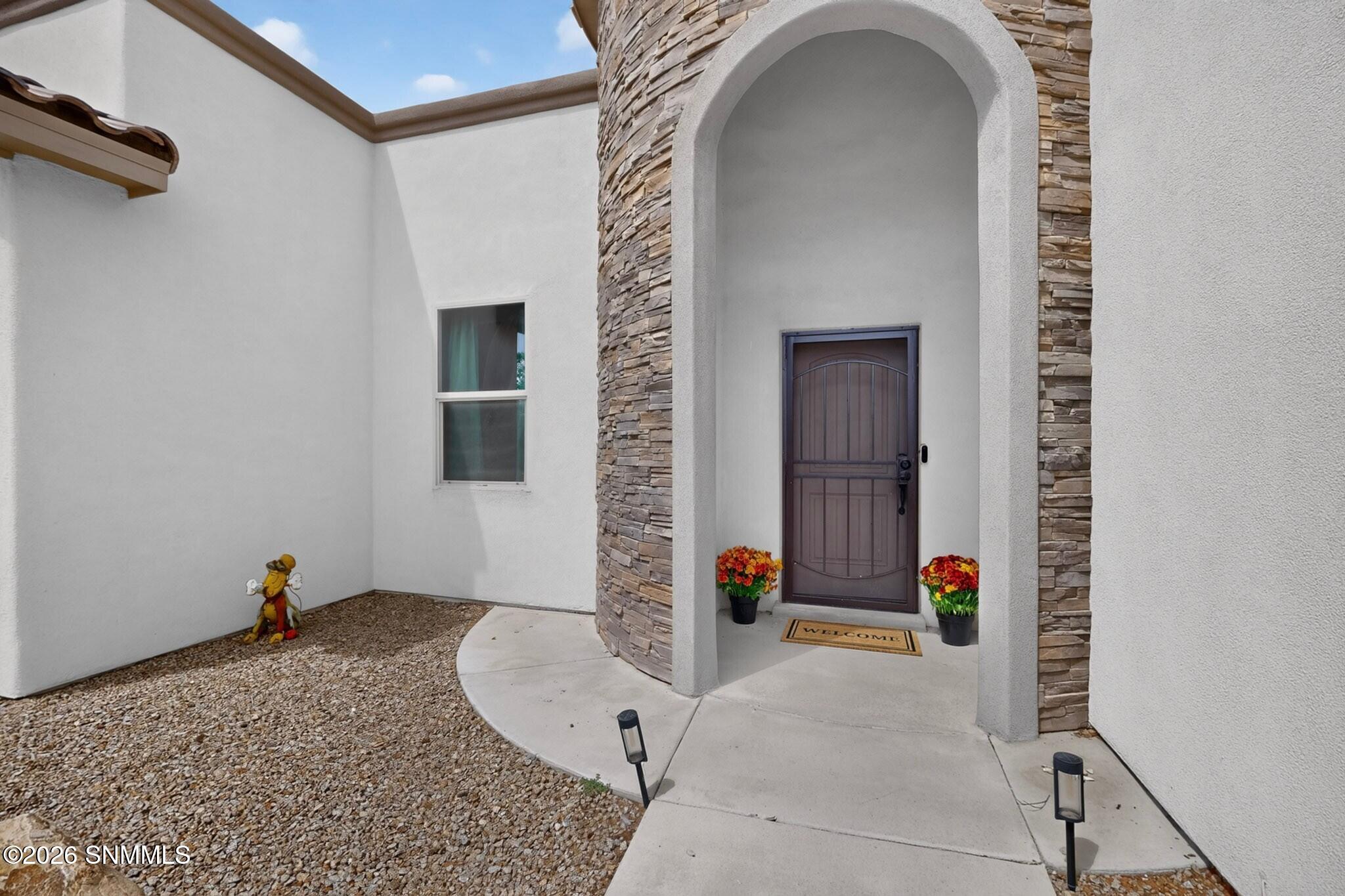 4669 Mesa Rico Drive Property Photo 4
