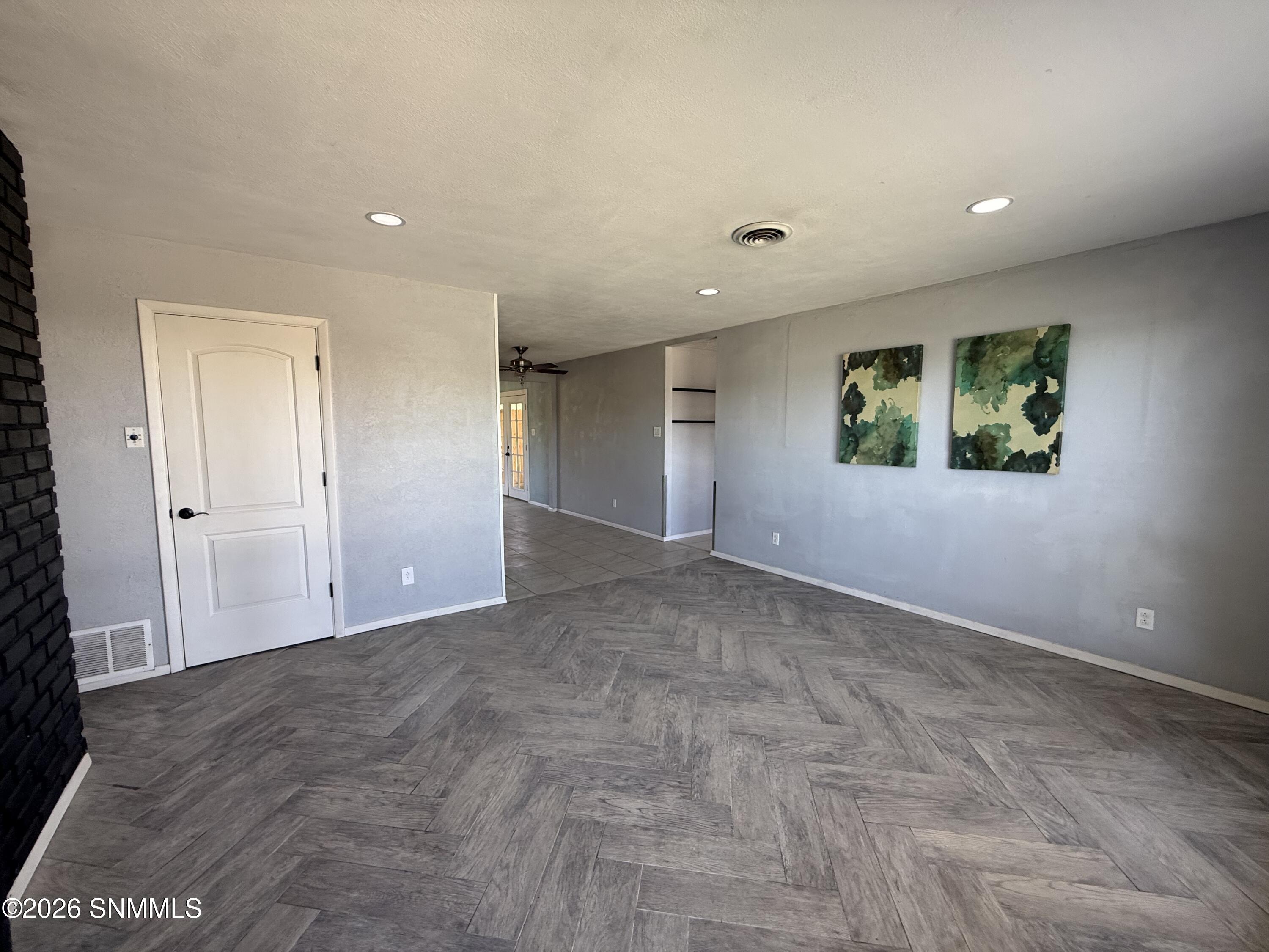 4033 N Fran Drive Property Photo 7