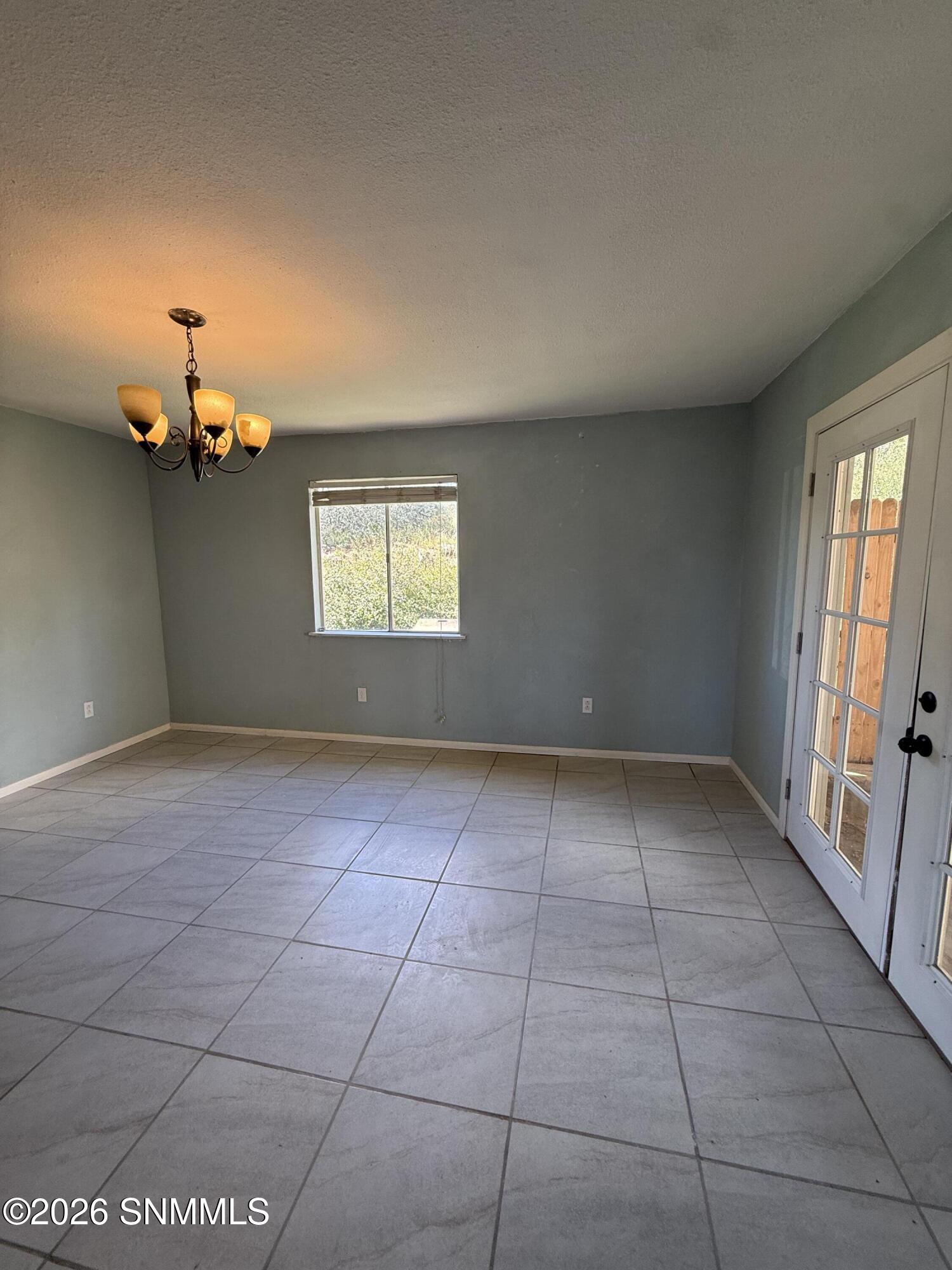 4033 N Fran Drive Property Photo 10