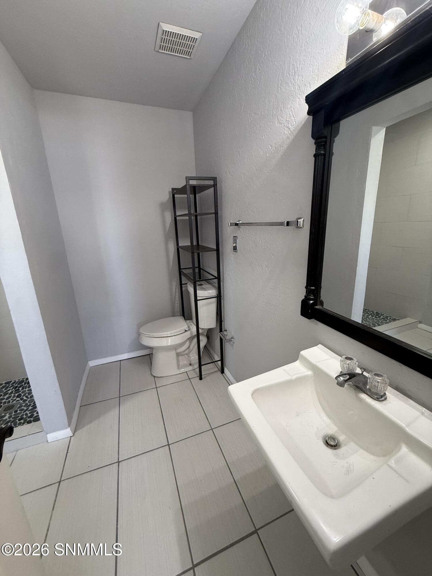 4033 N Fran Drive Property Photo 12