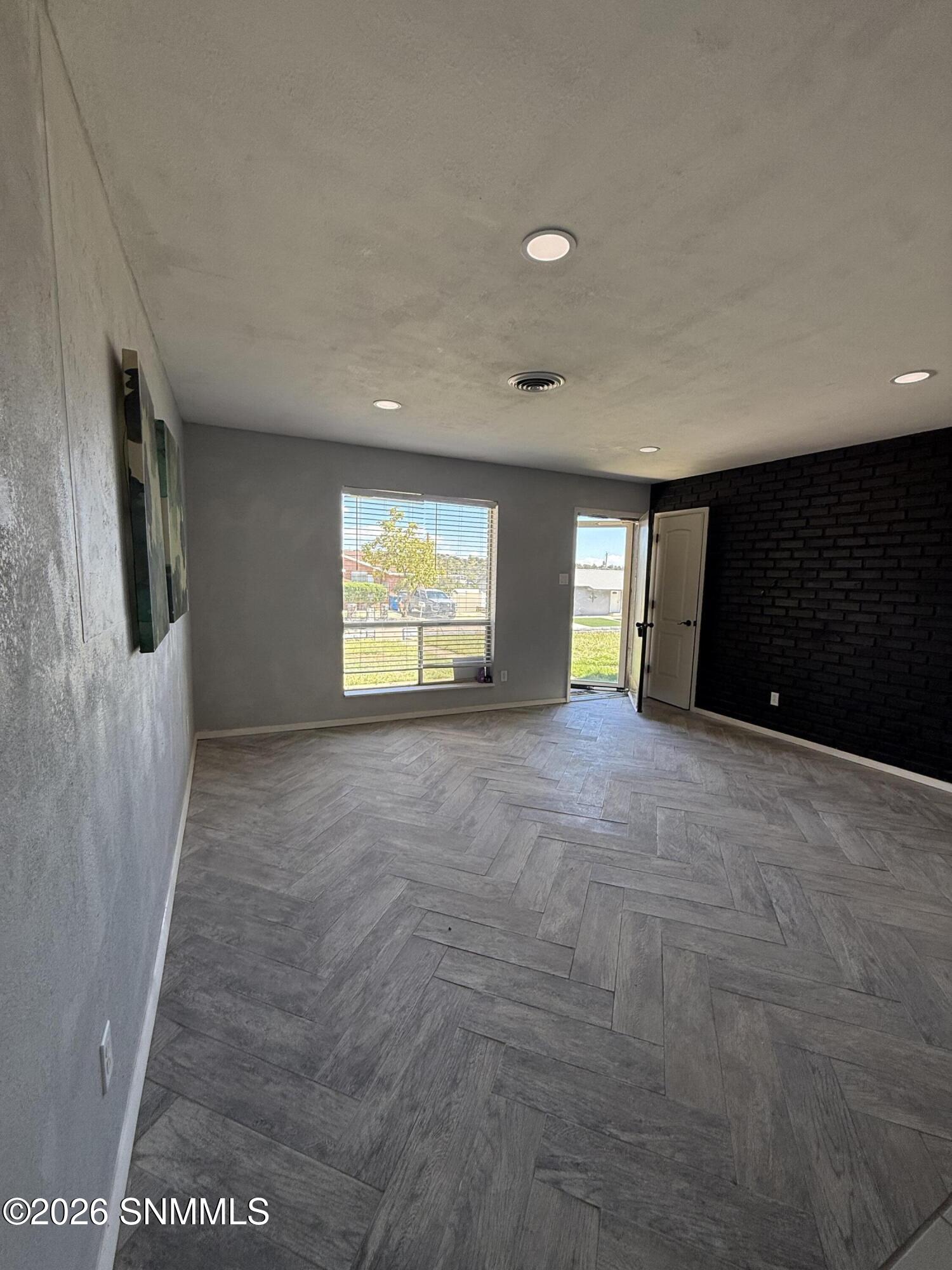 4033 N Fran Drive Property Photo 16