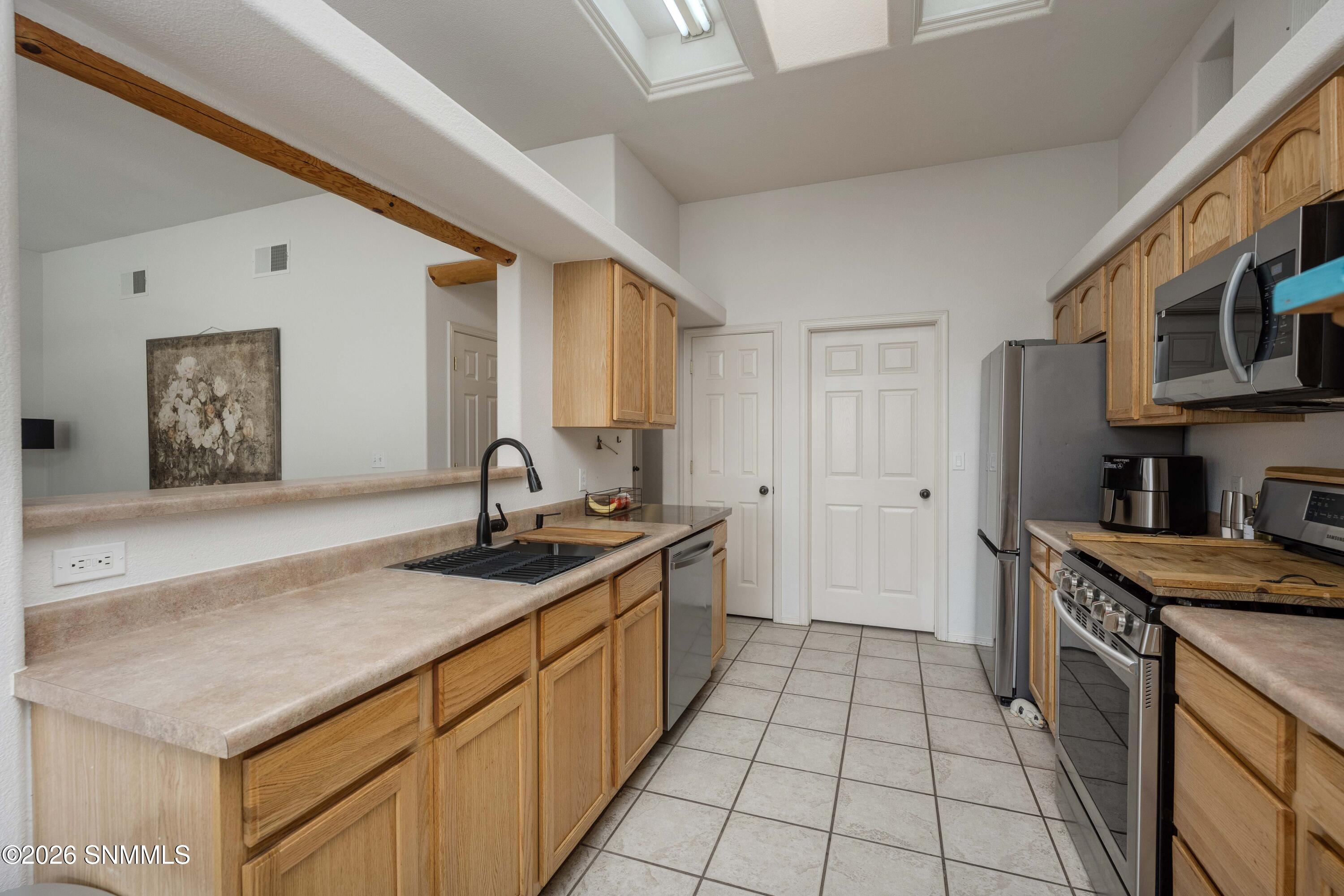 650 Cedardale Loop Property Photo 12