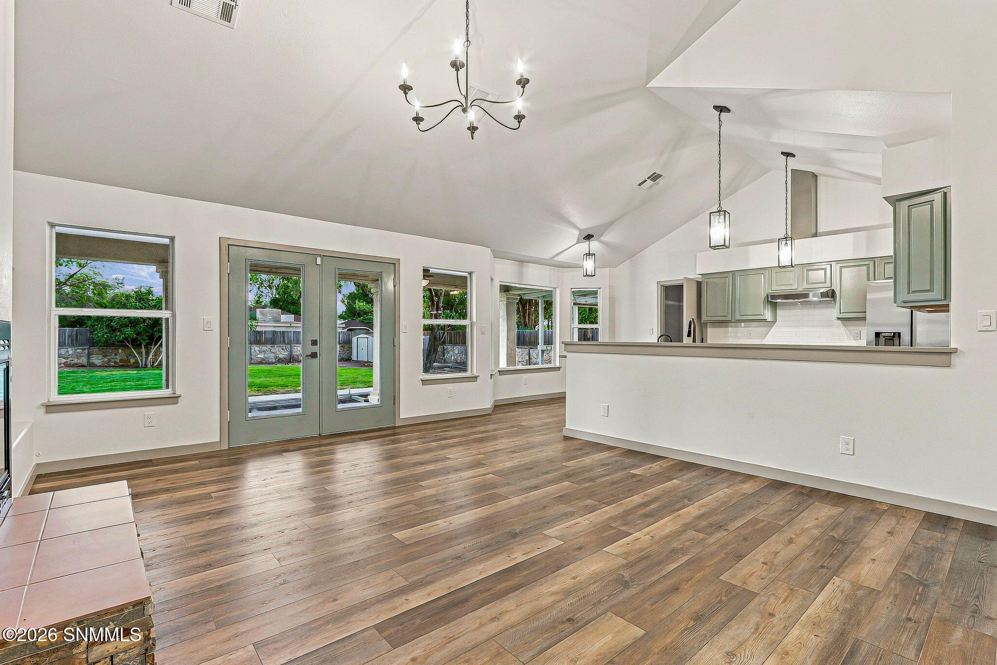 1245 Villita Loop Property Photo 7