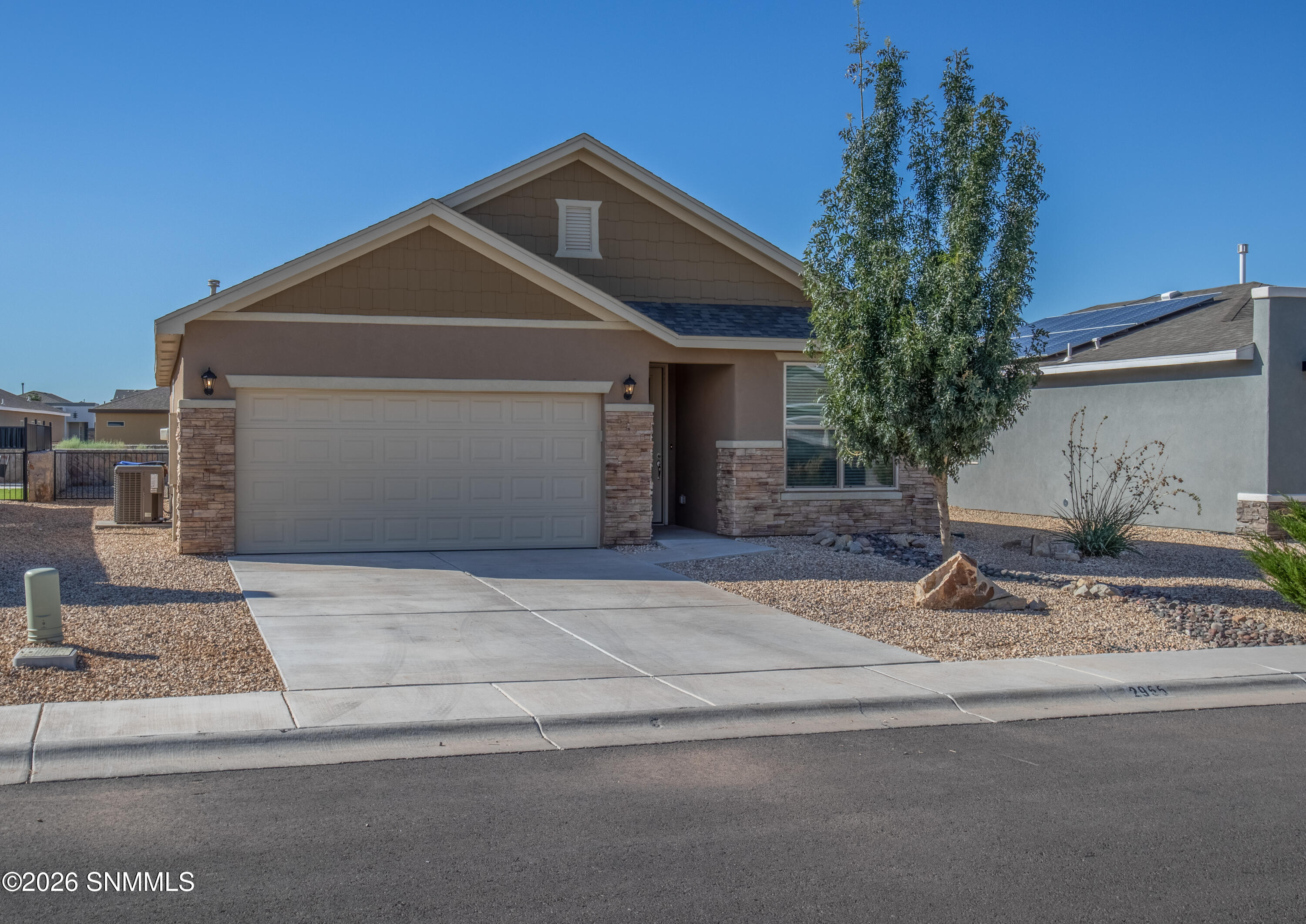 2955 Aragon Avenue Property Photo 1