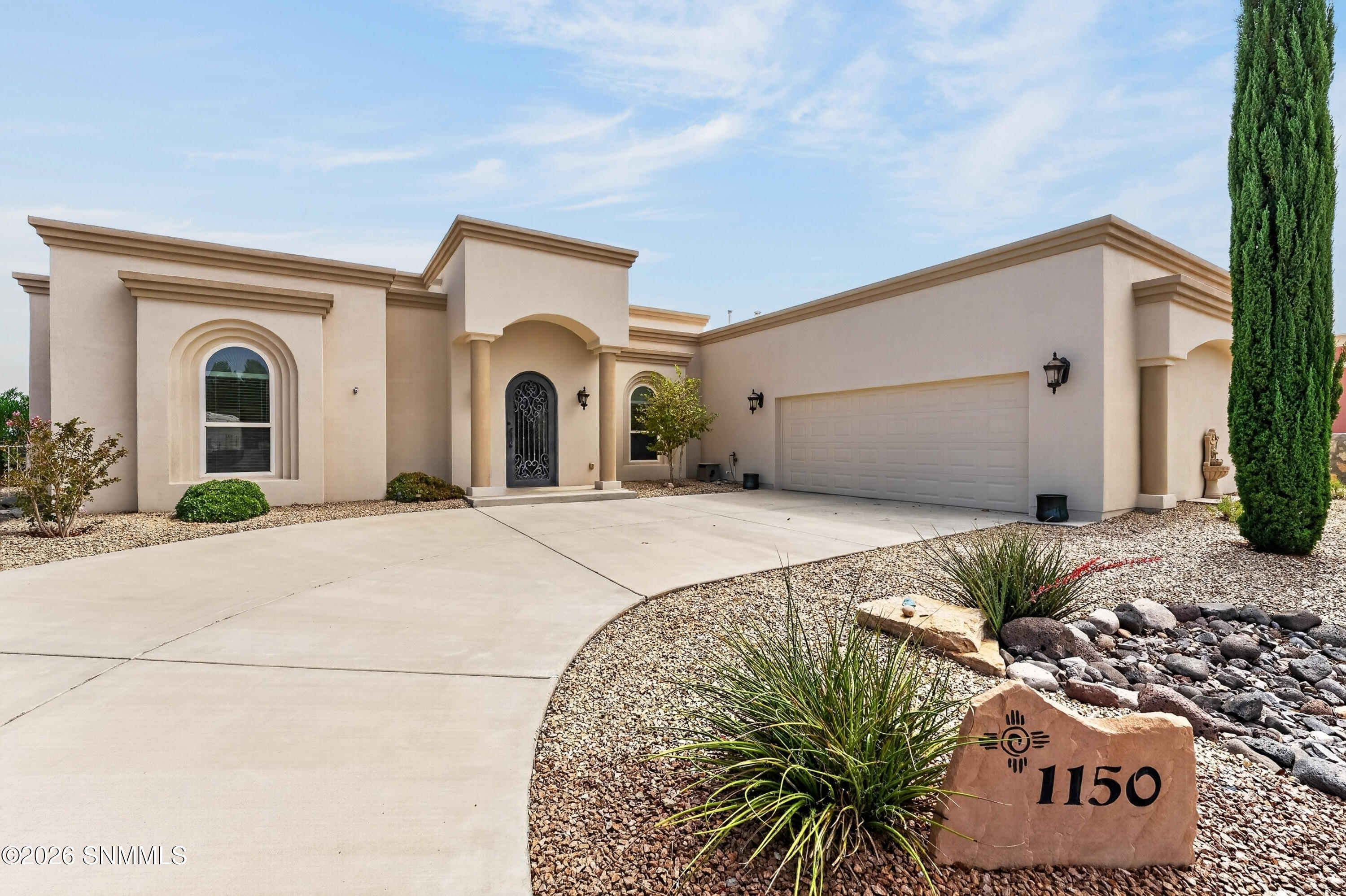 1150 Puerta De Picacho Property Photo 1