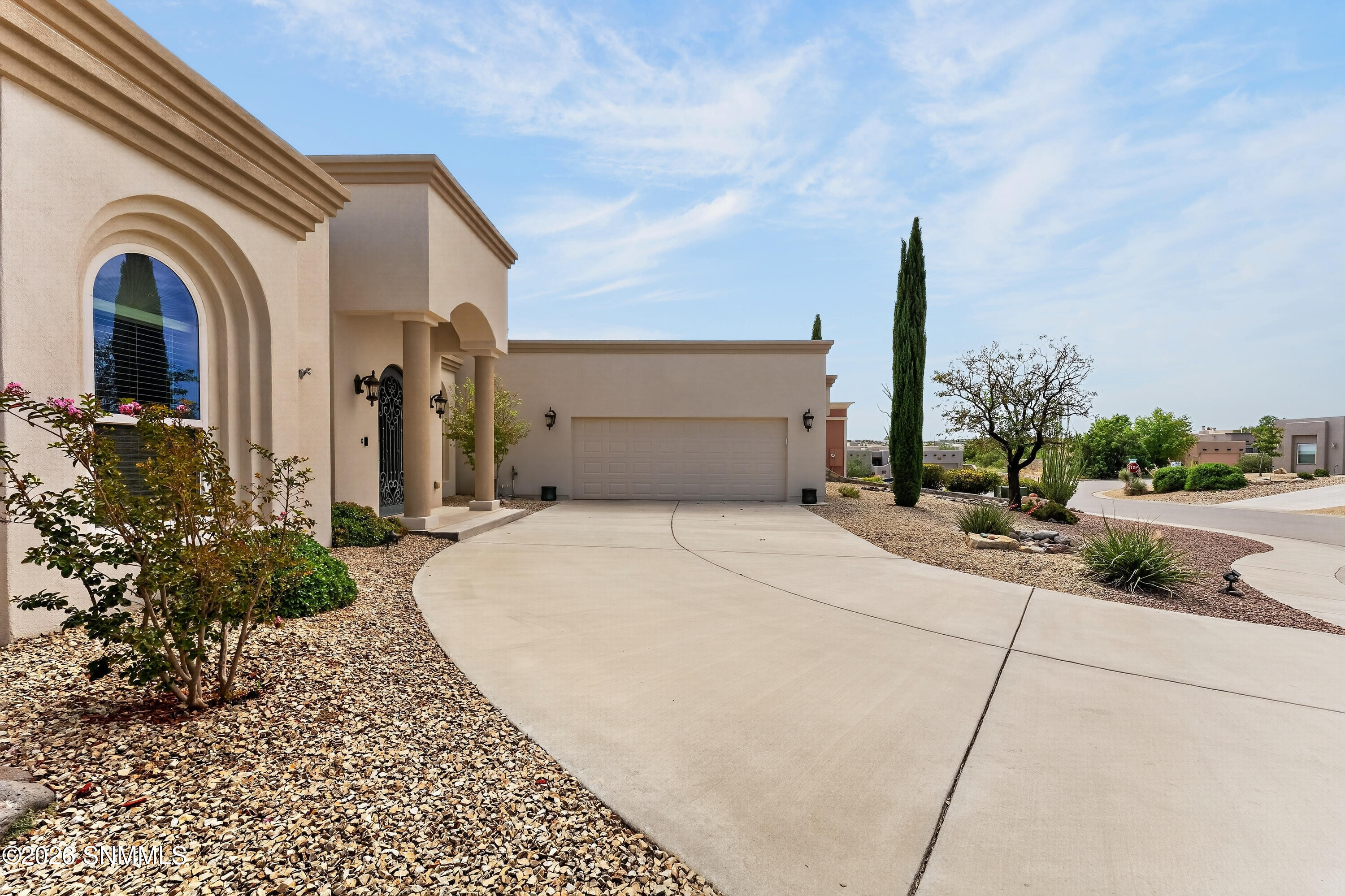 1150 Puerta De Picacho Property Photo 3