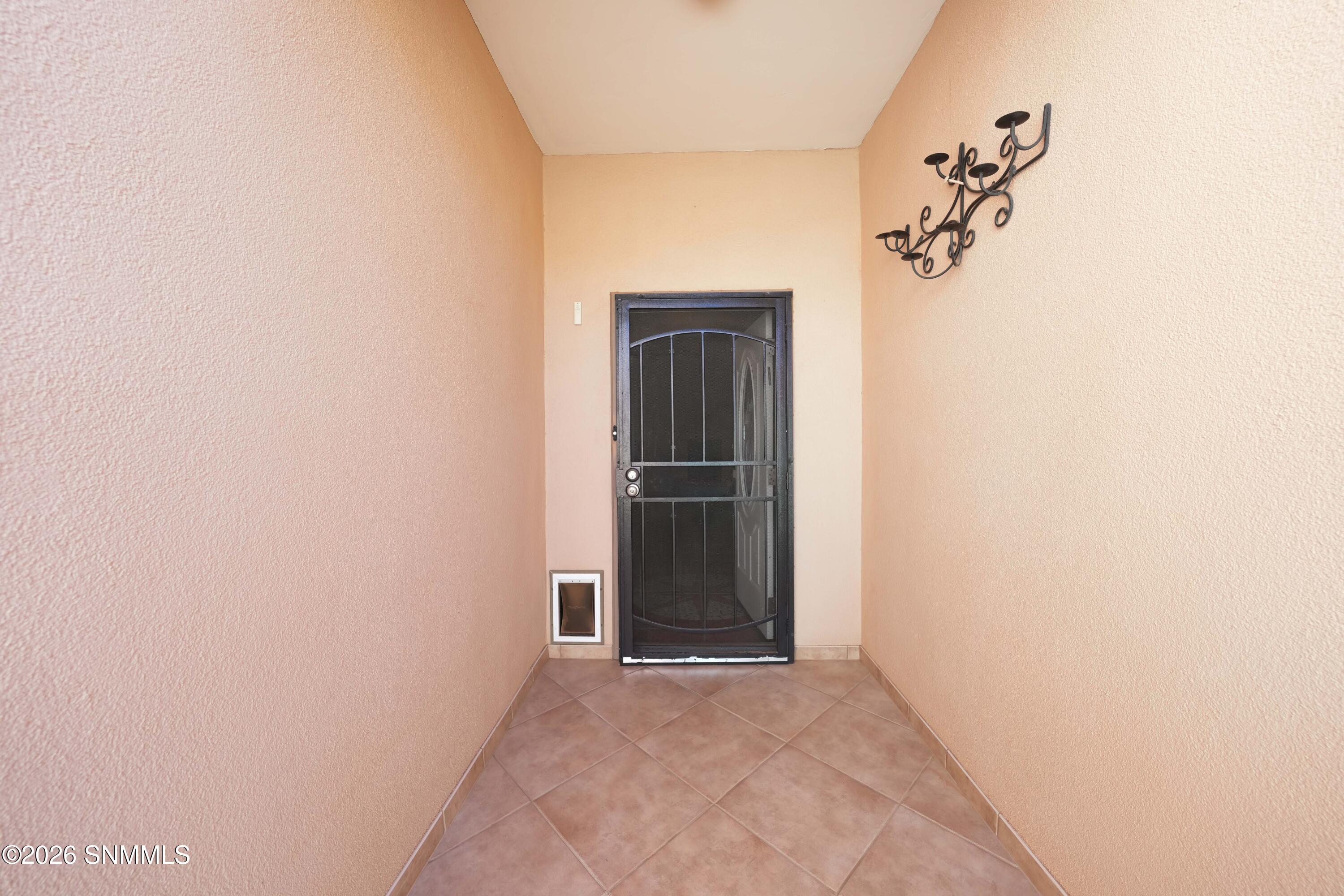 5972 Leaping Lizard Loop Property Photo 7