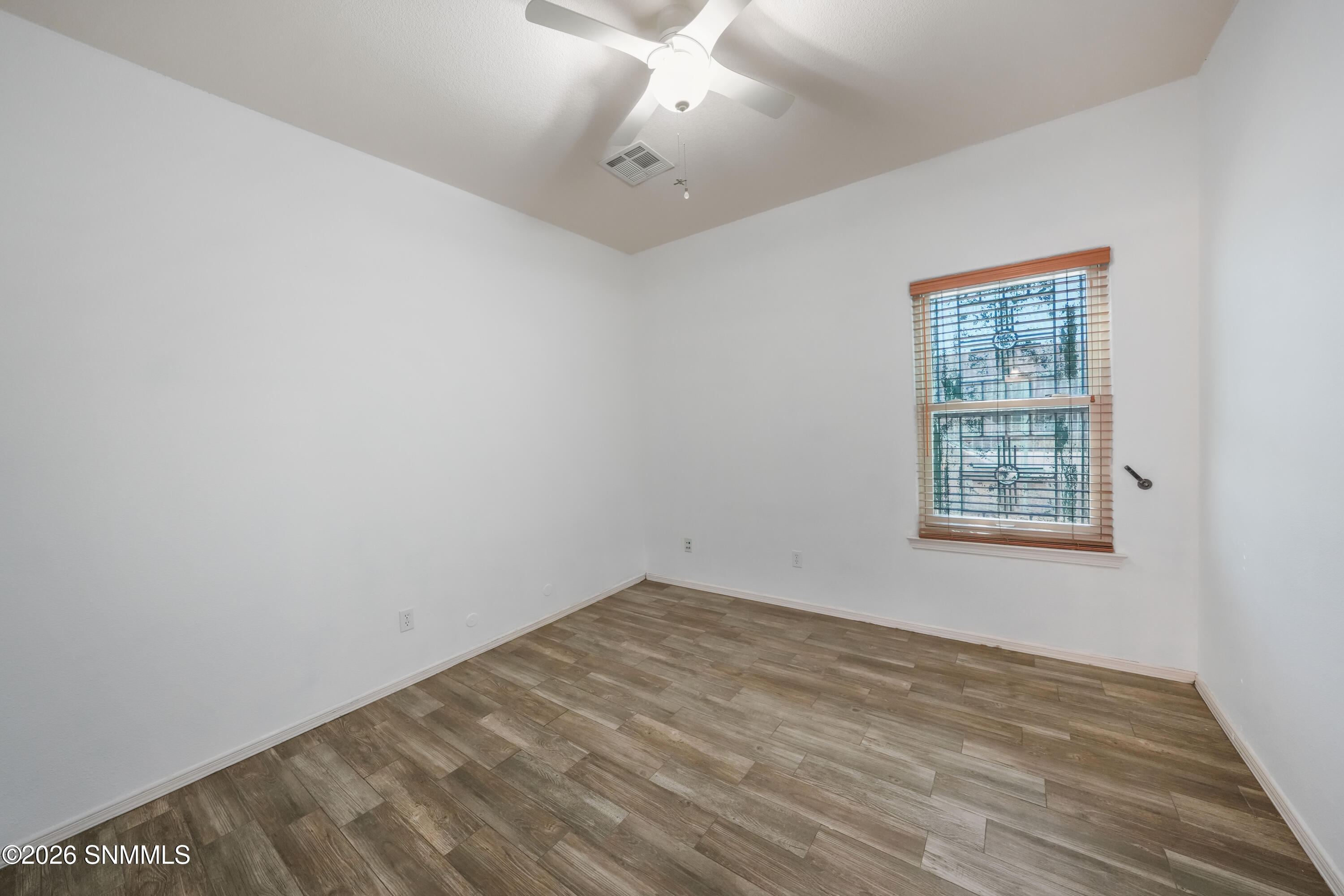 5972 Leaping Lizard Loop Property Photo 23