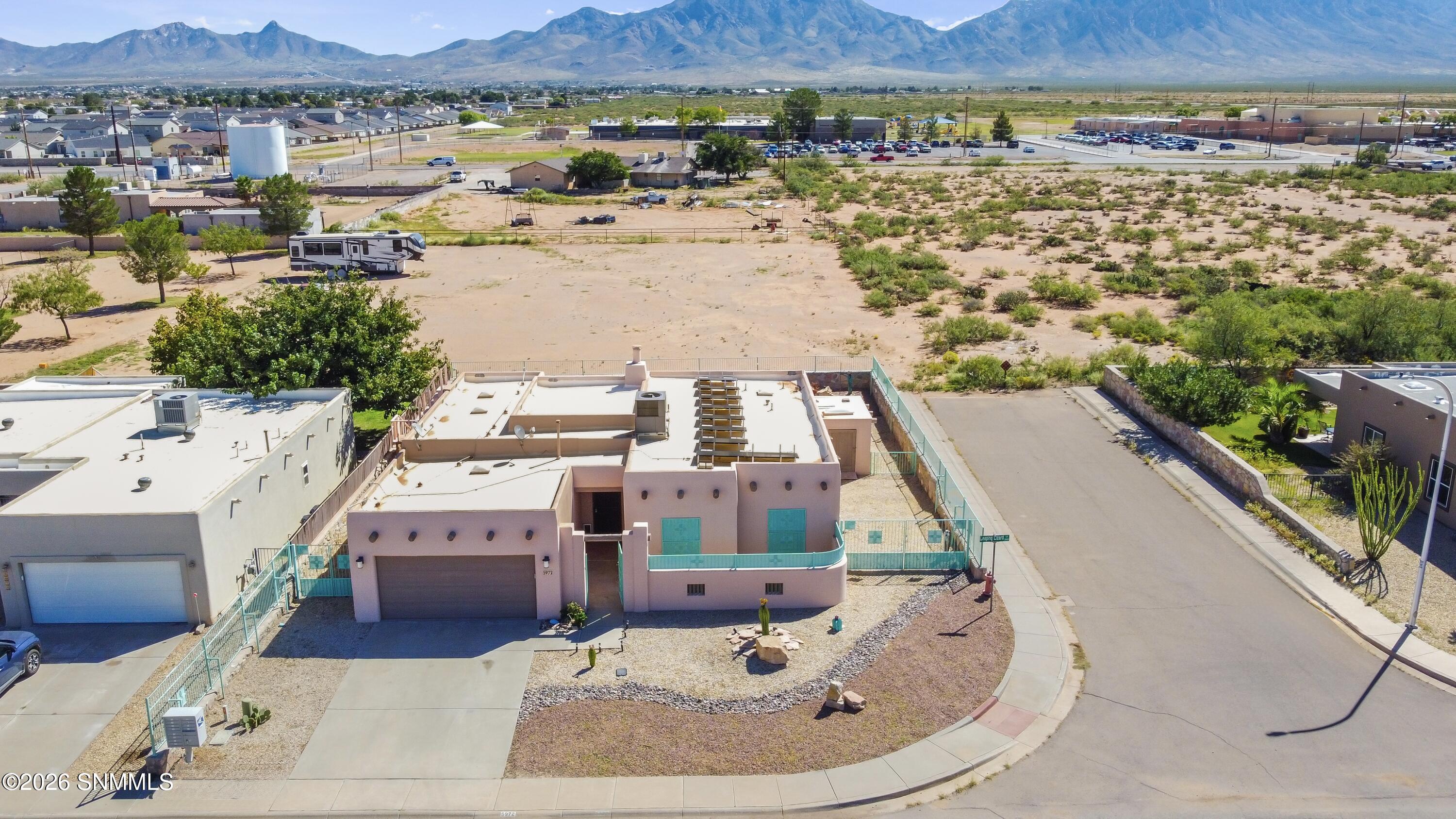 5972 Leaping Lizard Loop Property Photo 38
